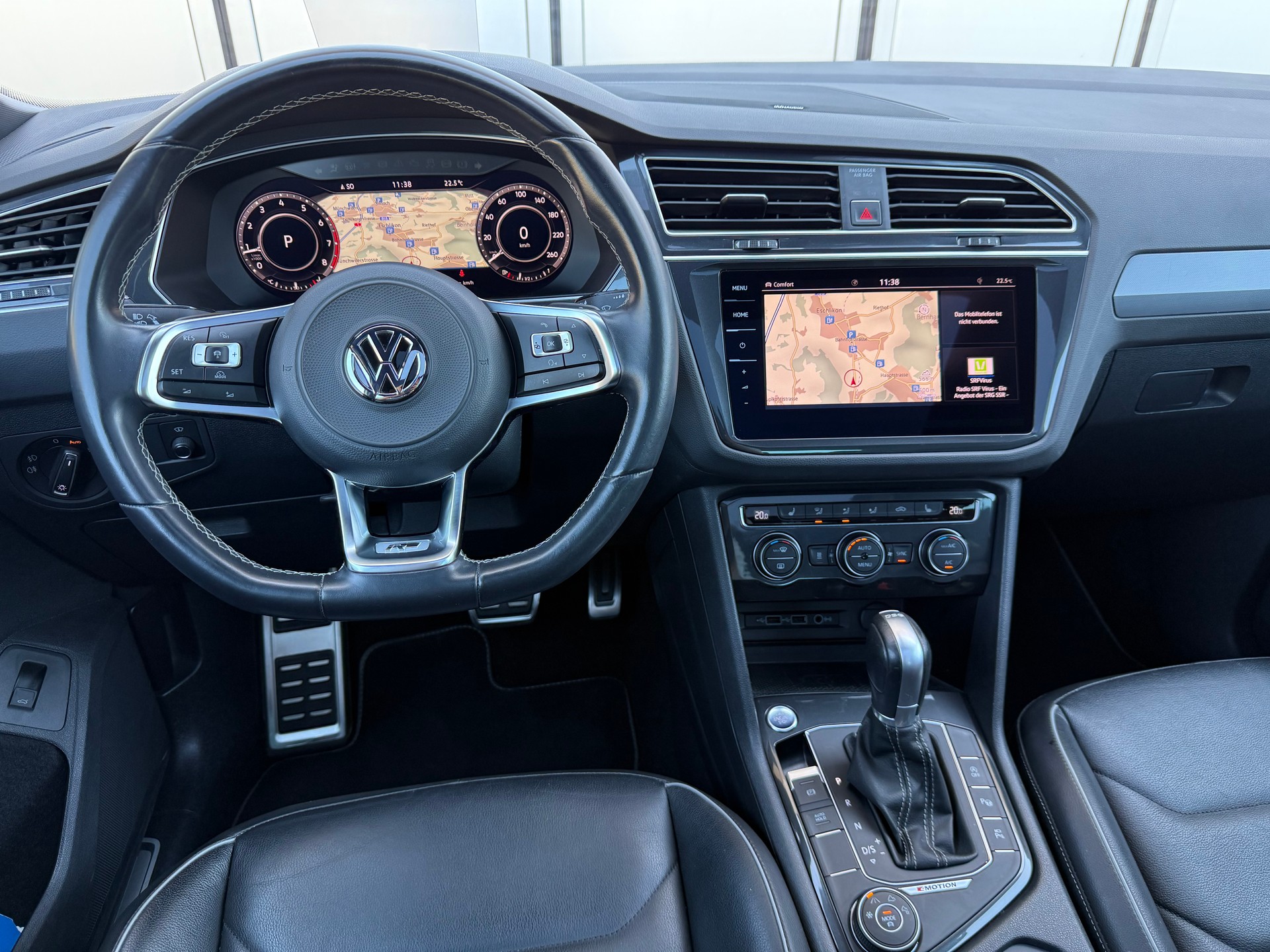 VW Tiguan 2.0TSI Highline 4Motion DSG-image-6