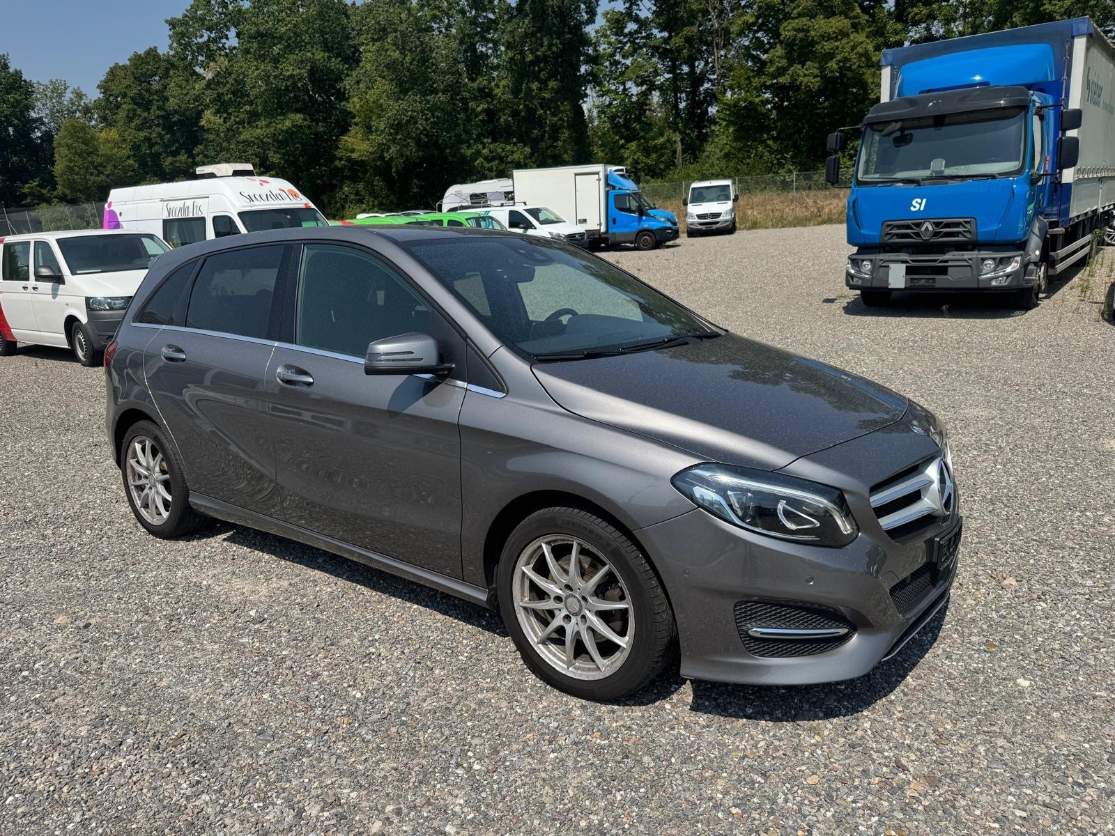 MERCEDES-BENZ B 220 CDI Swiss Star Edition Style 4Matic 7G-DCT