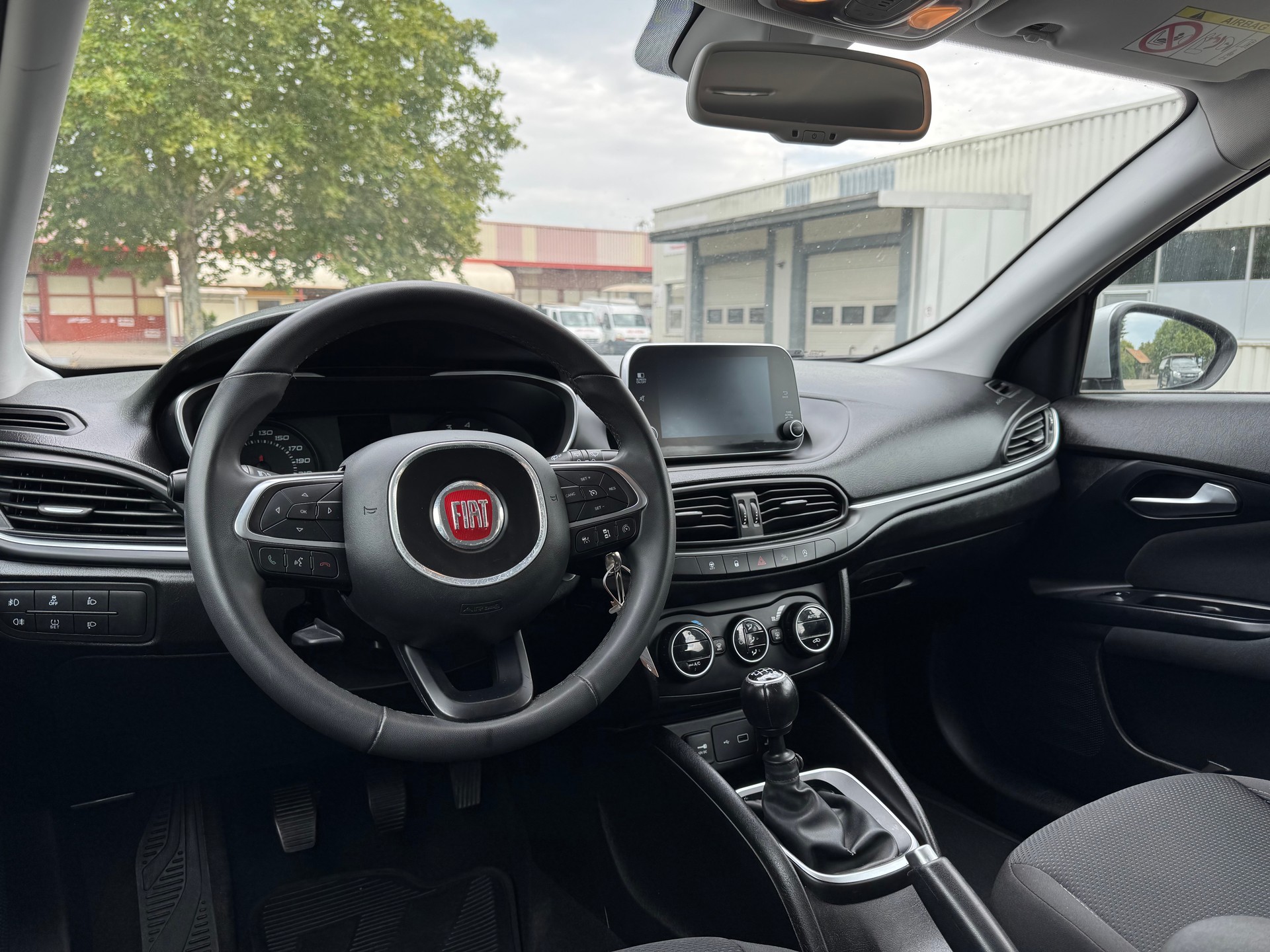 FIAT Tipo 1.4TJet Lounge-image-8