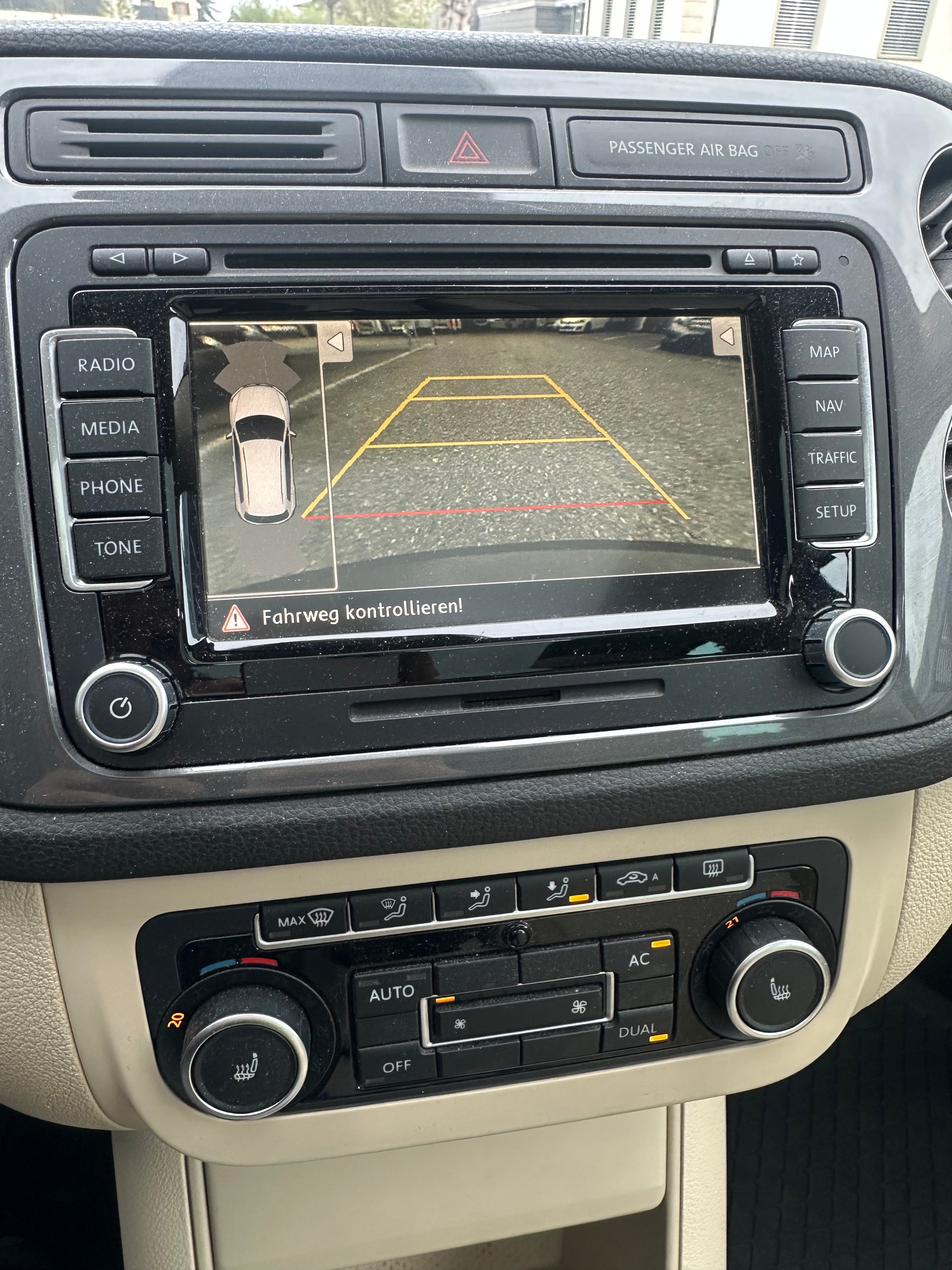 VW Tiguan 2.0 TSI Sport&Style 4Motion DSG-image-7