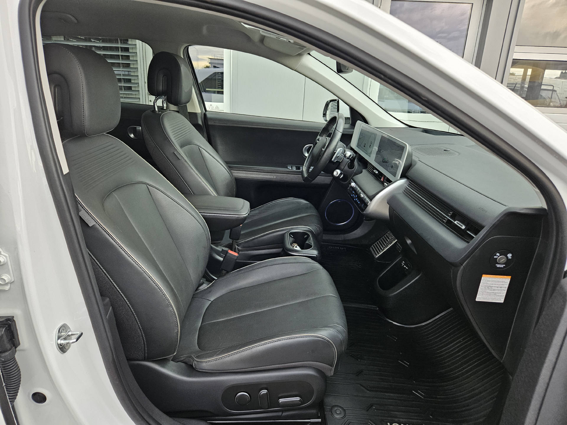 HYUNDAI Ioniq 5 Amplia * Werksgarantie 5 Jahre ohne Kilometerbegrenzung * 8-fach bereift *-image-18