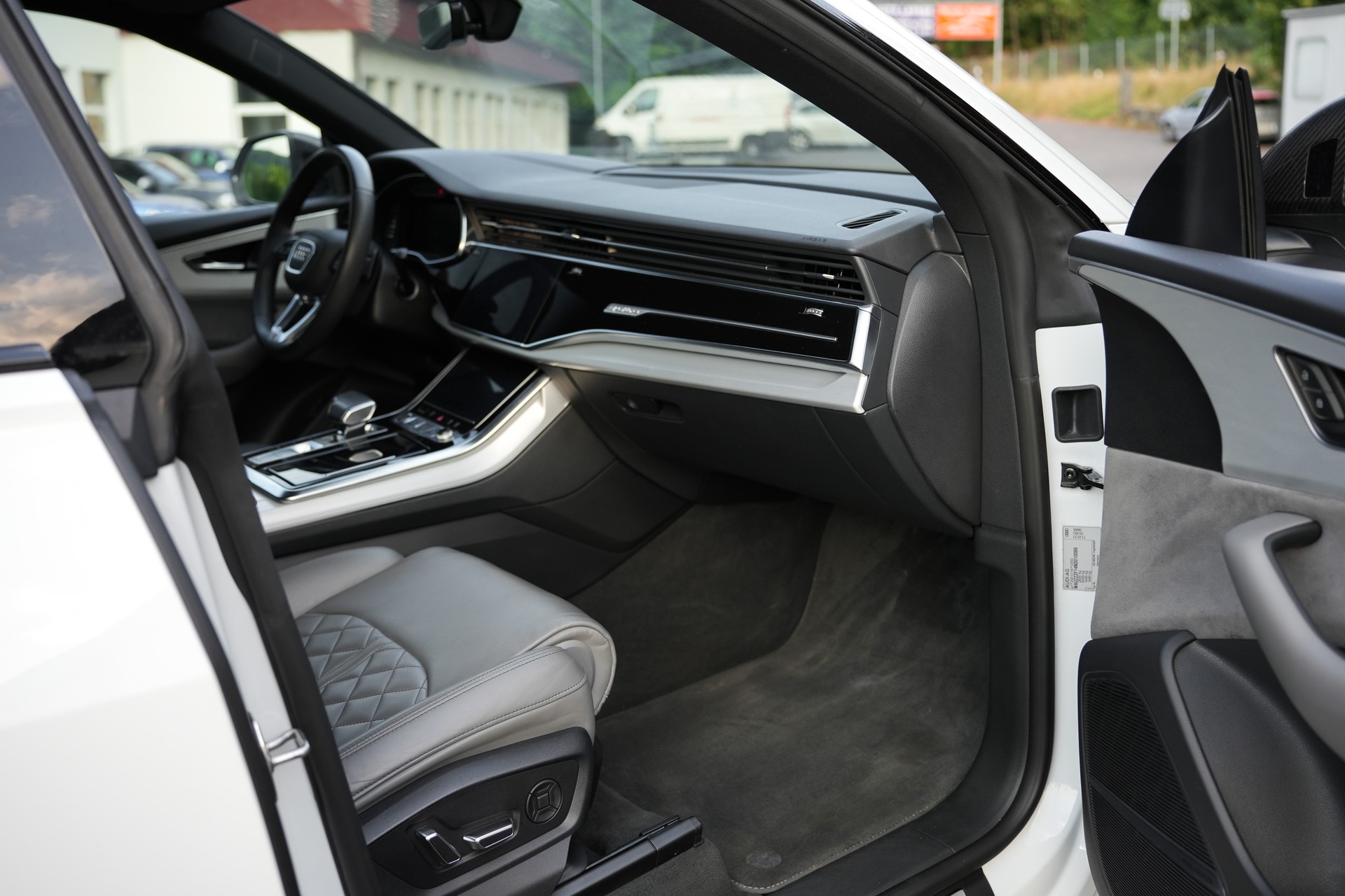 AUDI 55 TFSI S-line quattro ABT *408HP*-image-10