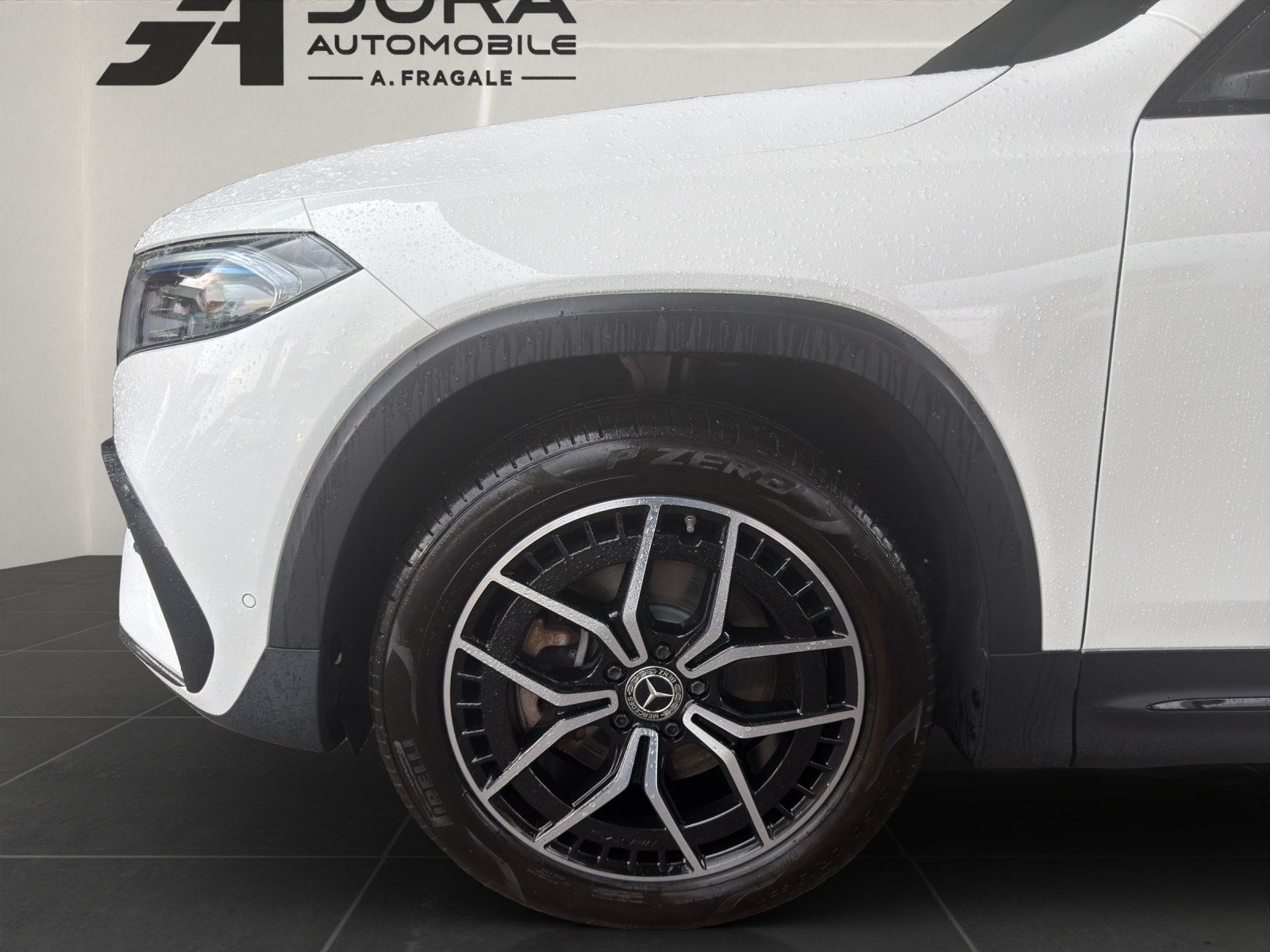 MERCEDES-BENZ EQB 350 AMG Line 4matic-image-6