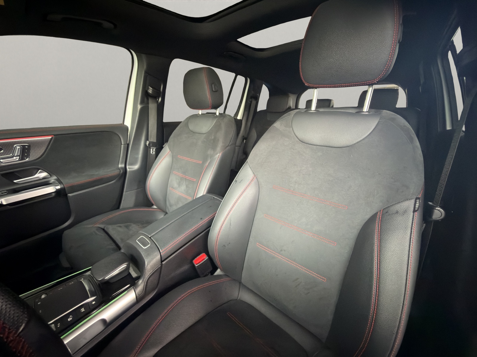 MERCEDES-BENZ EQB 350 AMG Line 4matic-image-13