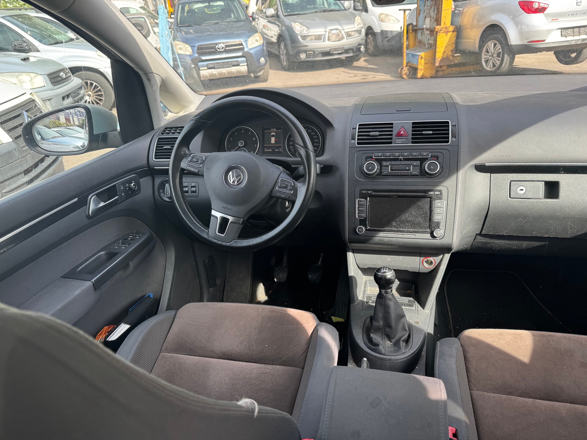 VW Touran 1.4 TSI Comfortline-image-4