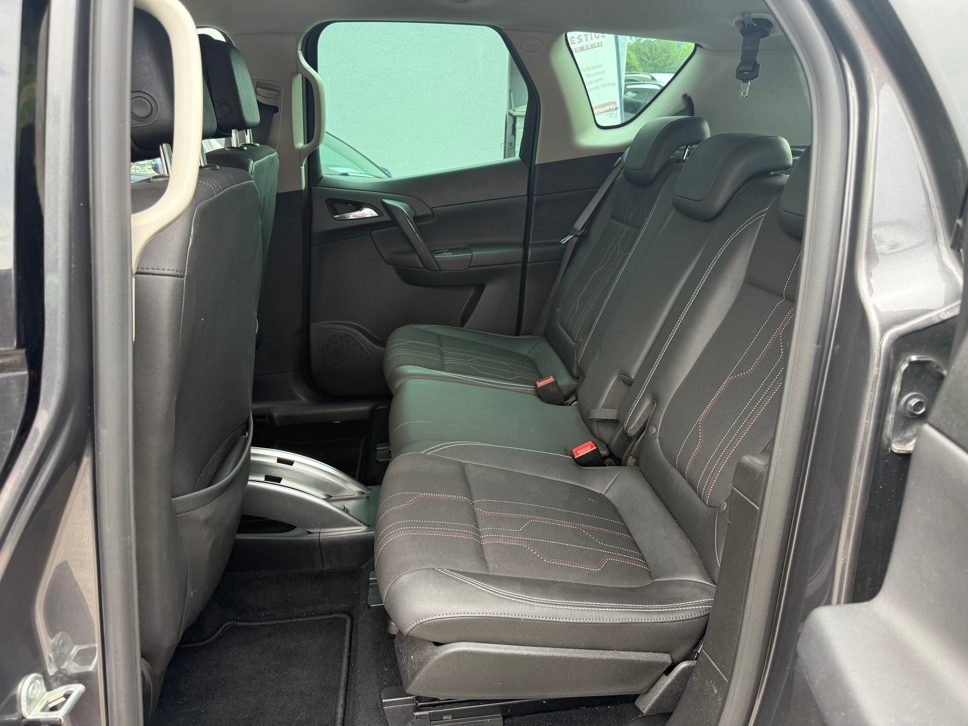 OPEL Meriva 1.4 Turbo Color Edition-image-7