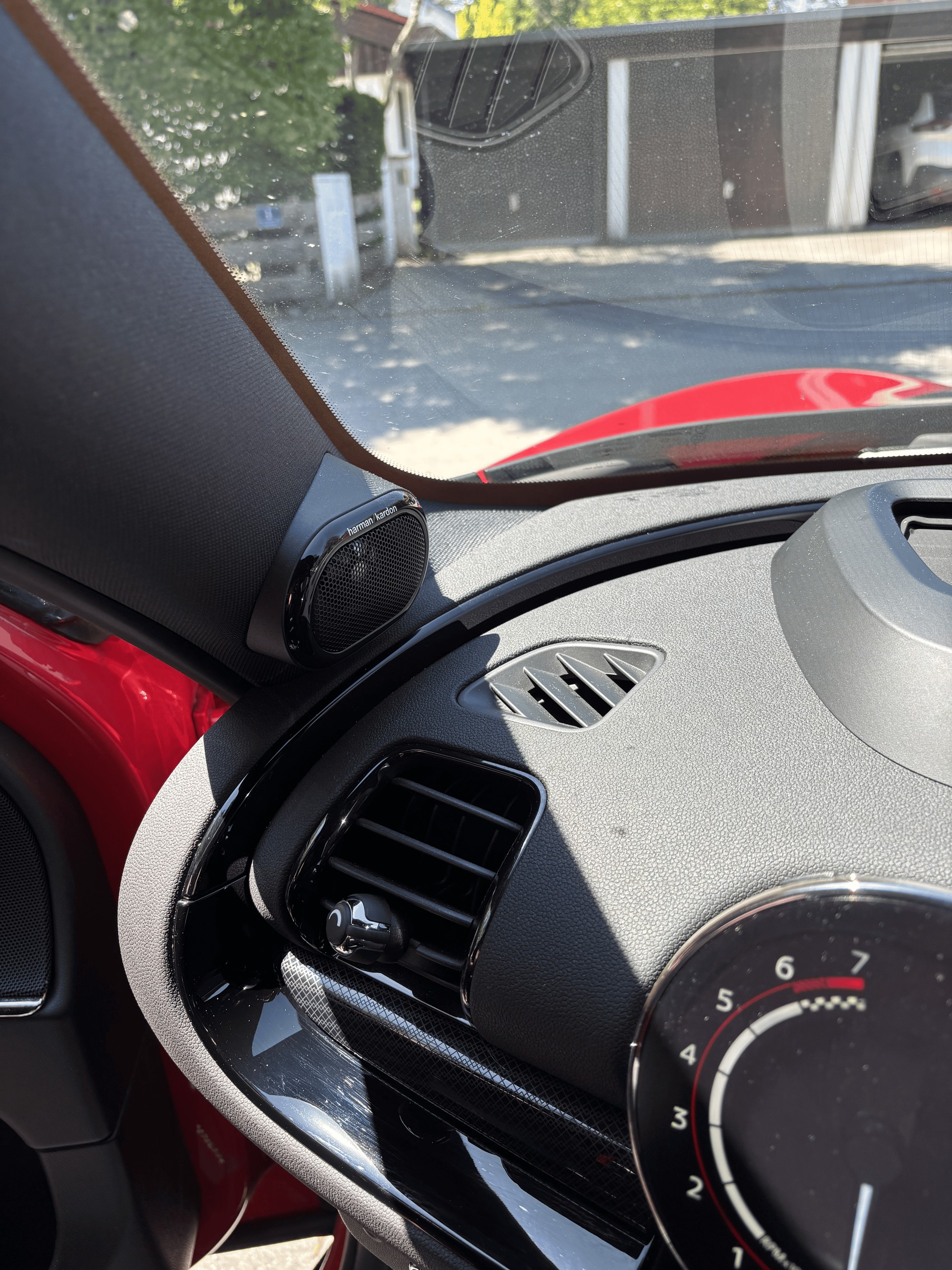 MINI 2.0i John Cooper Works ALL4-image-10