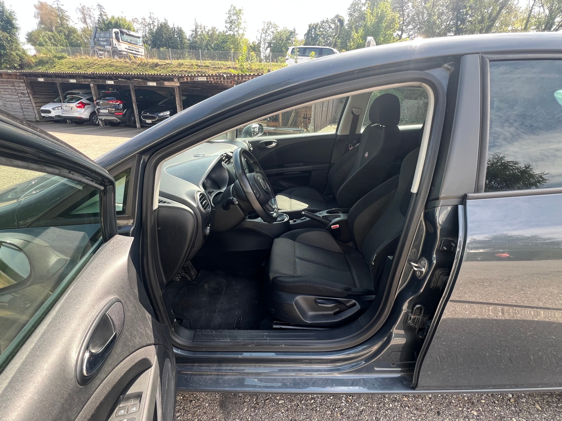 SEAT Leon 2.0 TSI FR-image-6