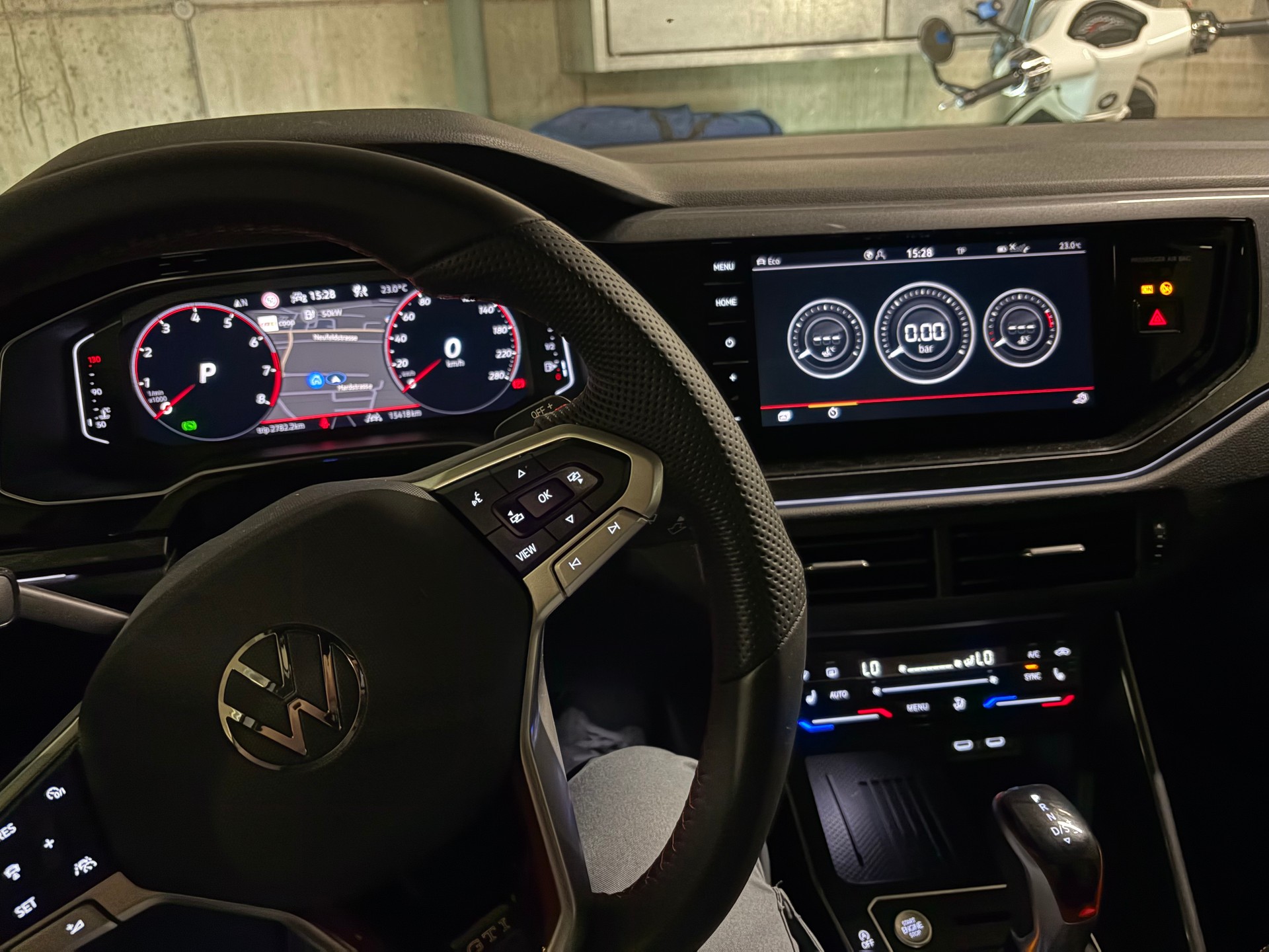 VW 2.0 TSI GTI DSG-image-5