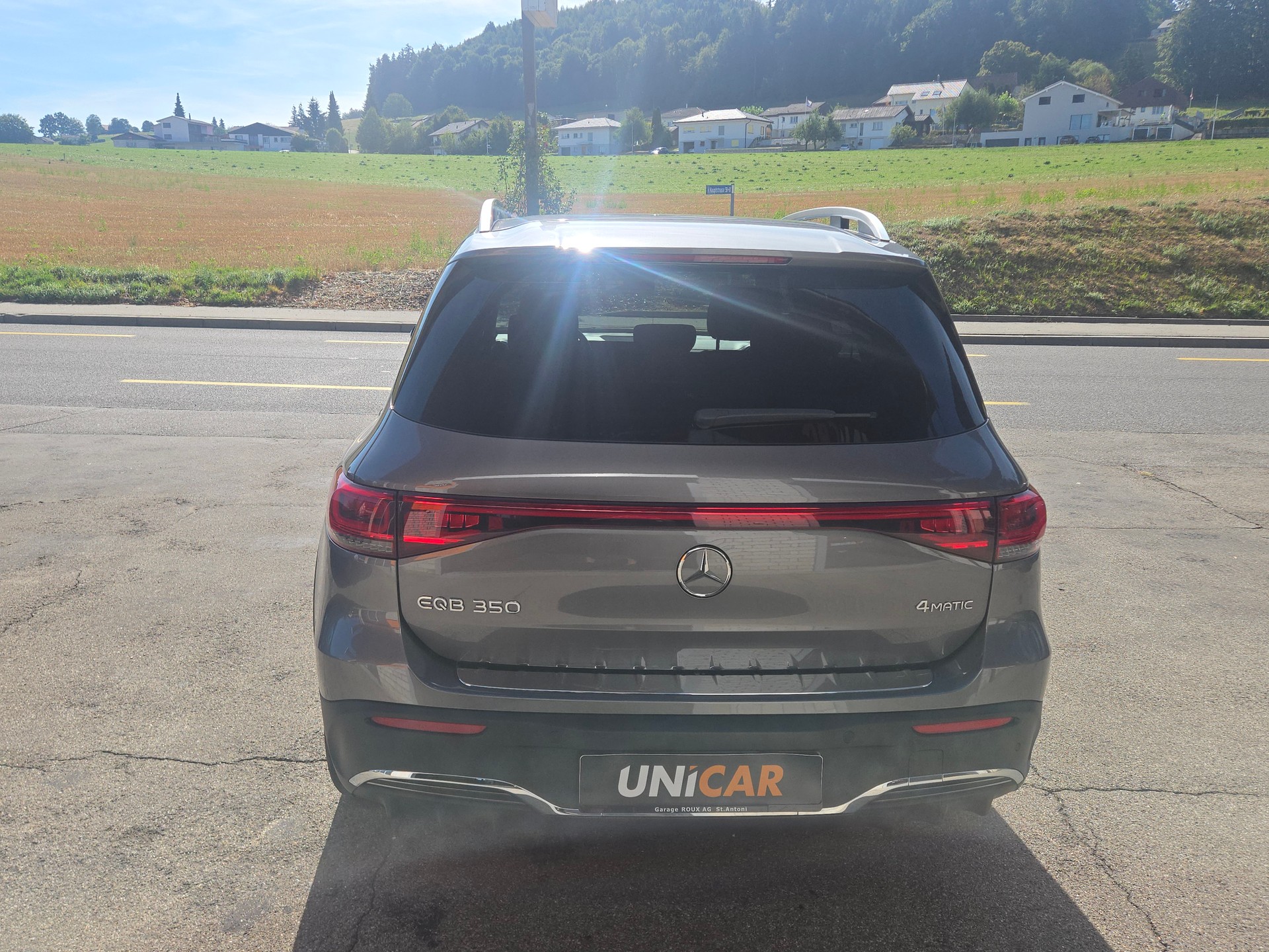 MERCEDES-BENZ EQB 350-image-4