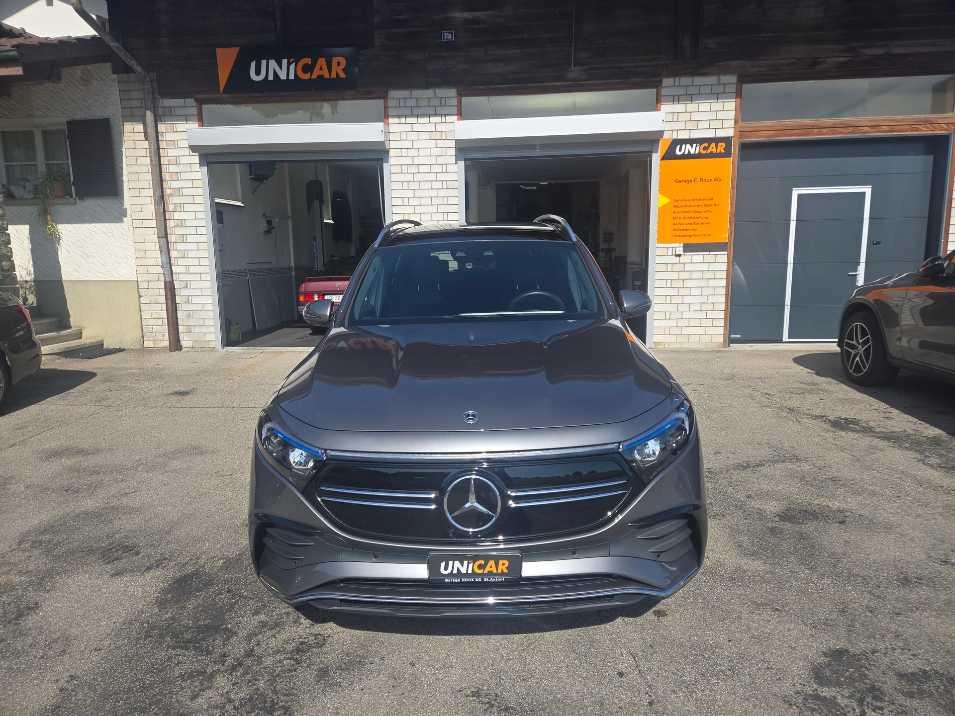 MERCEDES-BENZ EQB 350-image-0