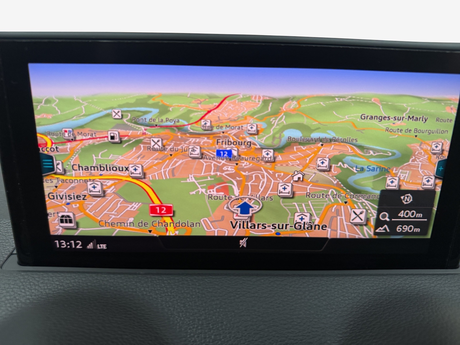 AUDI Q2 35 TFSI S line S-tronic-image-15