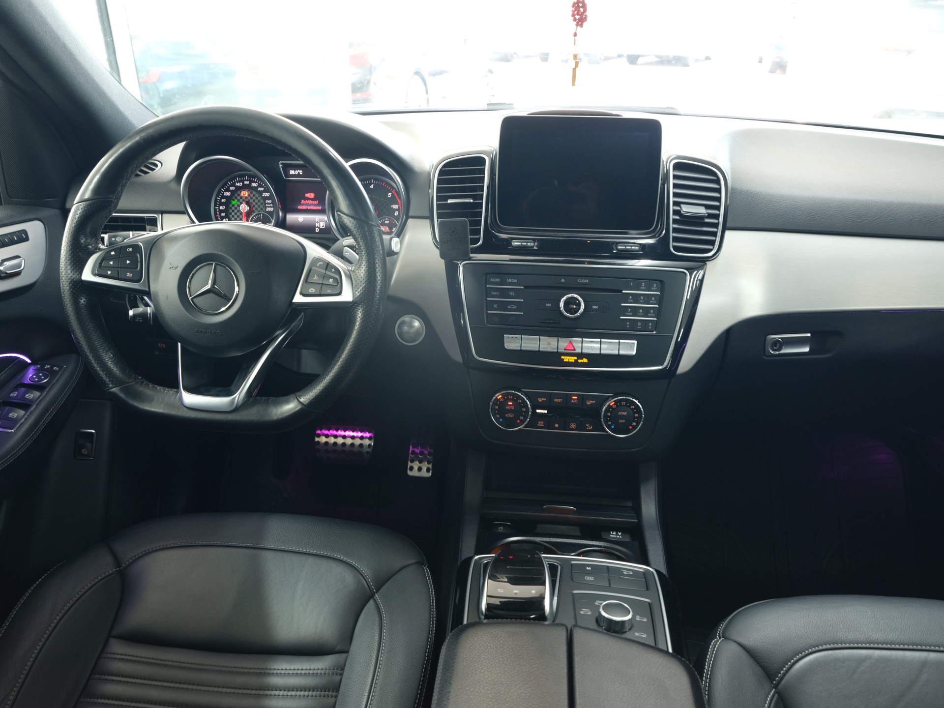 MERCEDES-BENZ GLE 350 d Executive 4Matic 9G-Tronic *Rückfahrkamera* *Carplay*-image-25