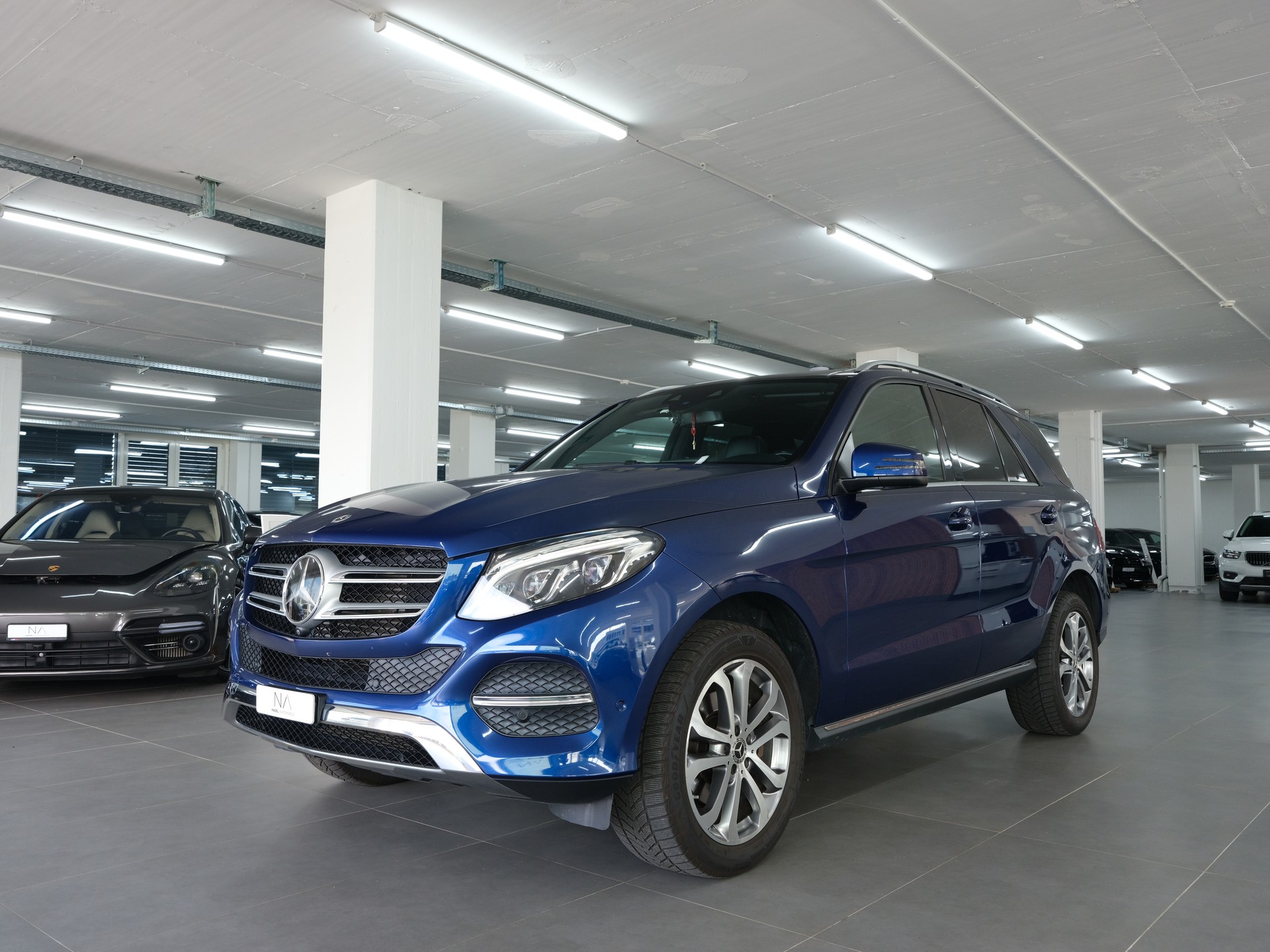 MERCEDES-BENZ GLE 350 d Executive 4Matic 9G-Tronic *Rückfahrkamera* *Carplay*-image-9