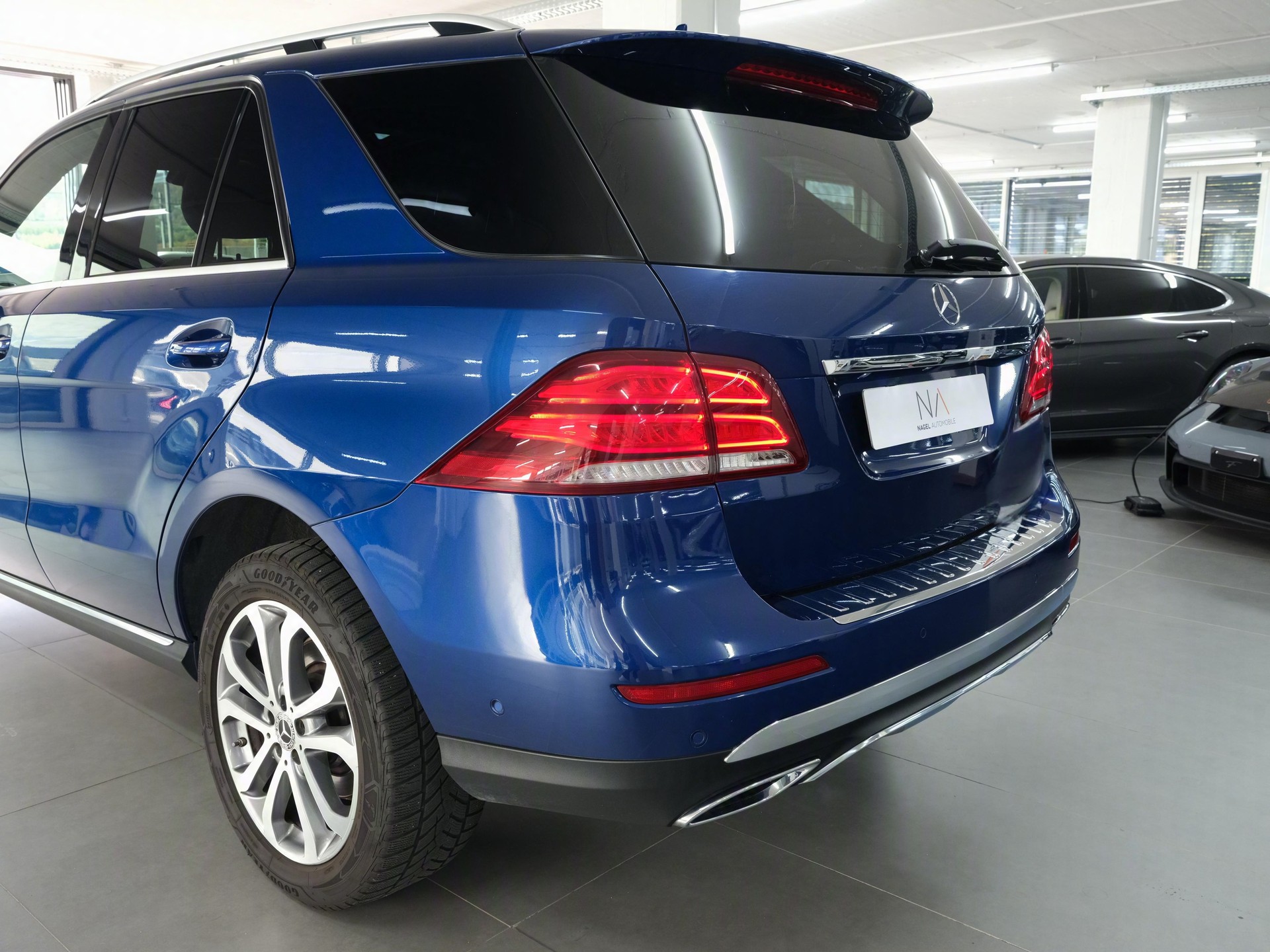 MERCEDES-BENZ GLE 350 d Executive 4Matic 9G-Tronic *Rückfahrkamera* *Carplay*-image-13