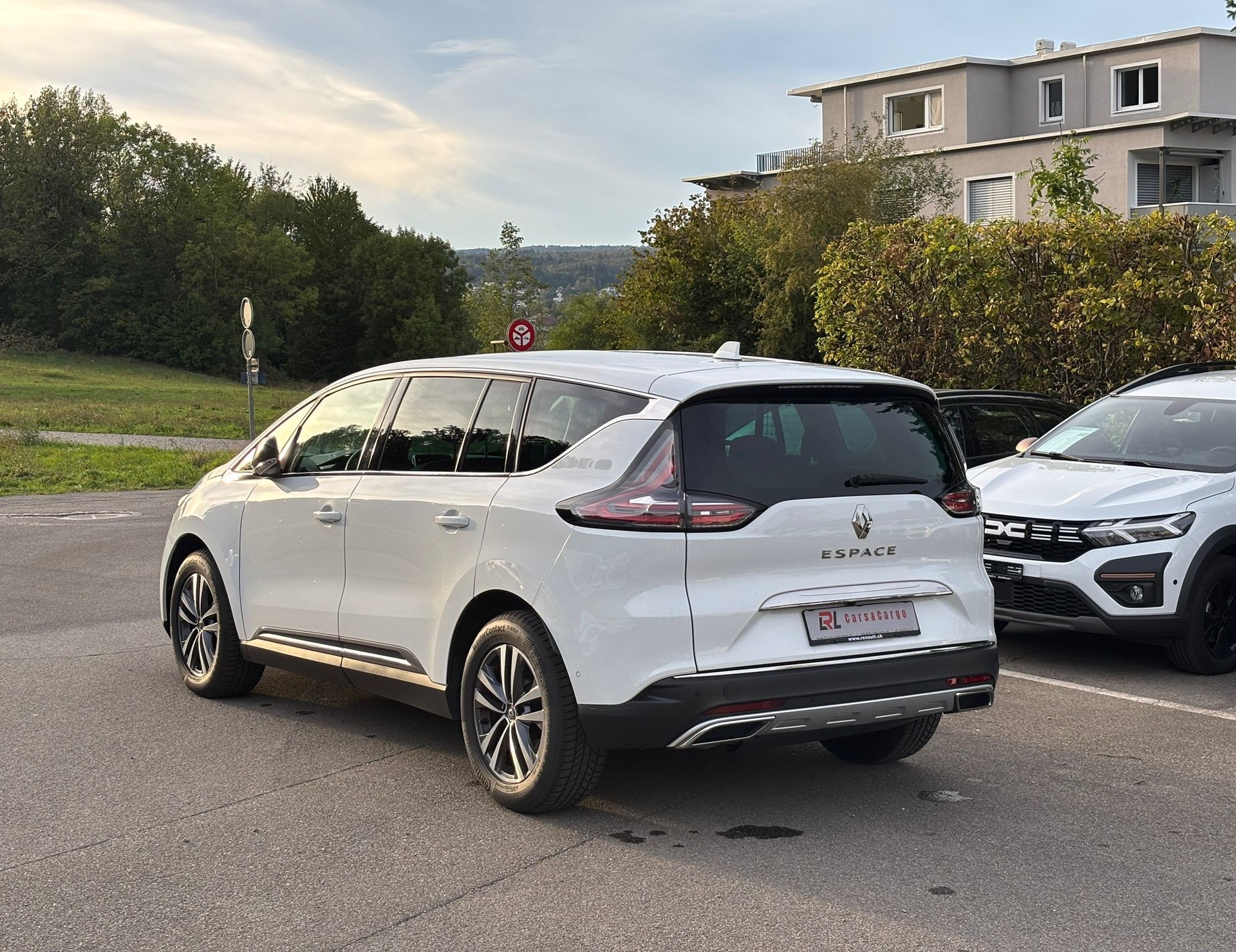 RENAULT Espace 2.0 dCi Intens EDC 6-image-4