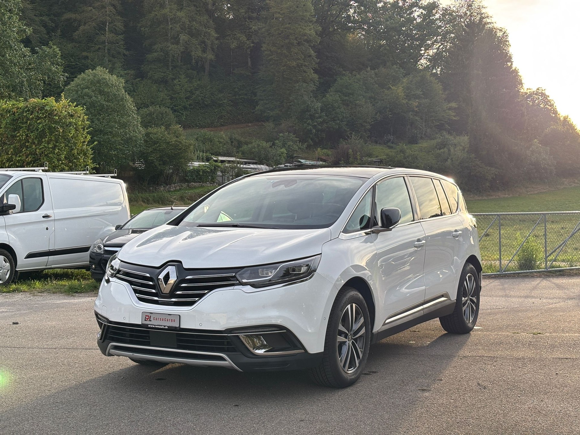 RENAULT Espace 2.0 dCi Intens EDC 6-image-2