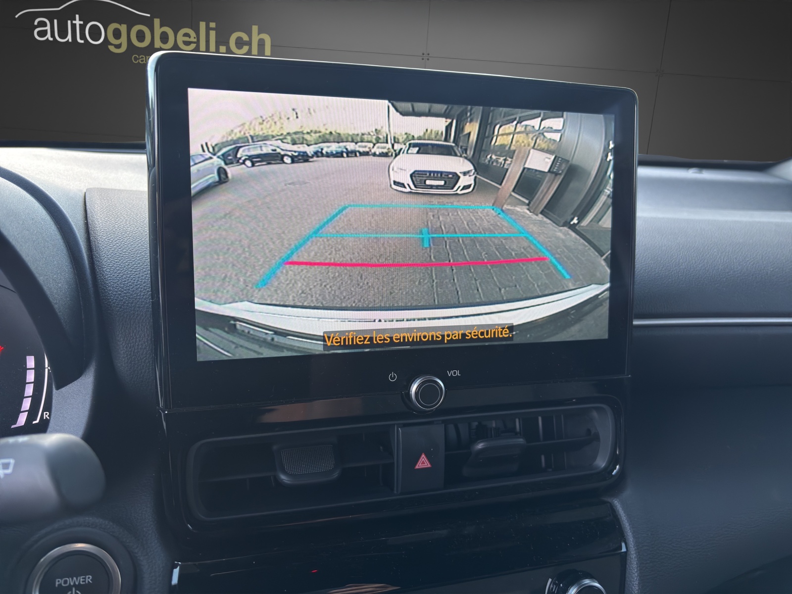 TOYOTA Yaris Cross 1.5 Trend e-CVT AWDi-image-7