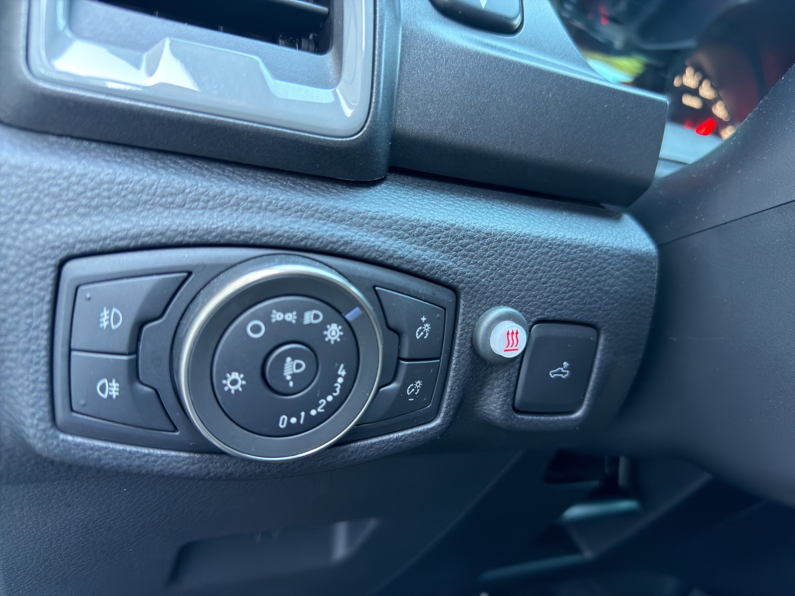 FORD Ranger DKab.Pick-up 2.0 EcoBlue 4x4 Raptor/ AHK - Standheizung - CH Fahrzeug-image-15