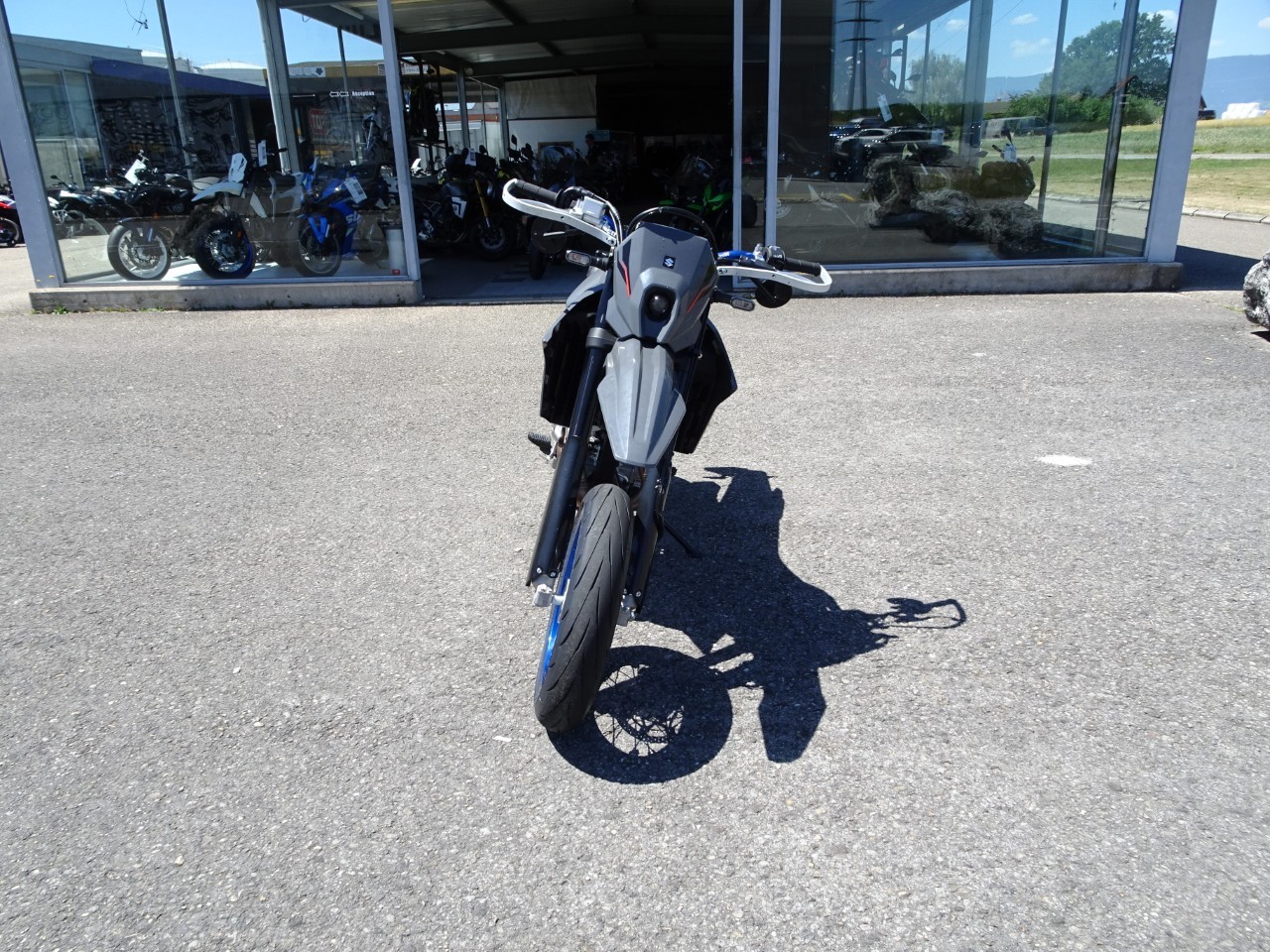 SUZUKI DR-Z 4 SM Fun-showroom-element-2