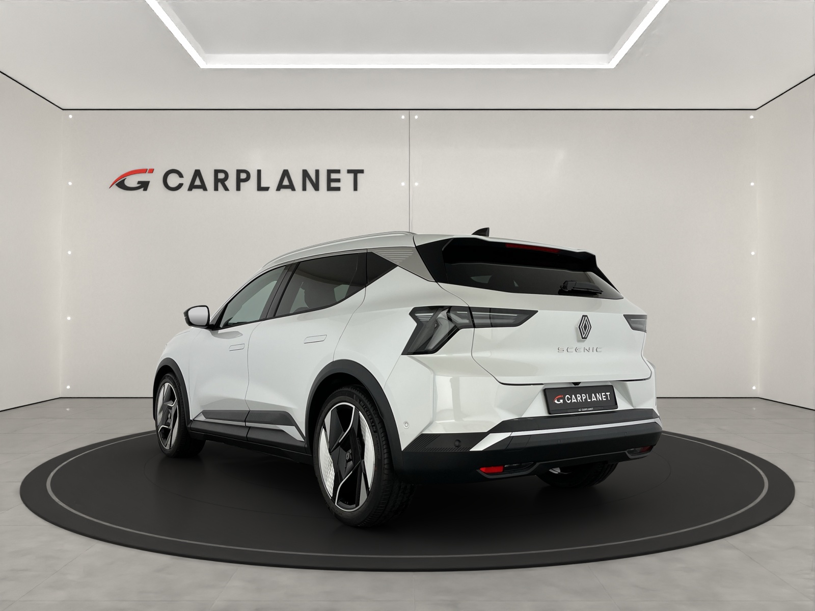 RENAULT Scénic E-Tech iconic-image-2