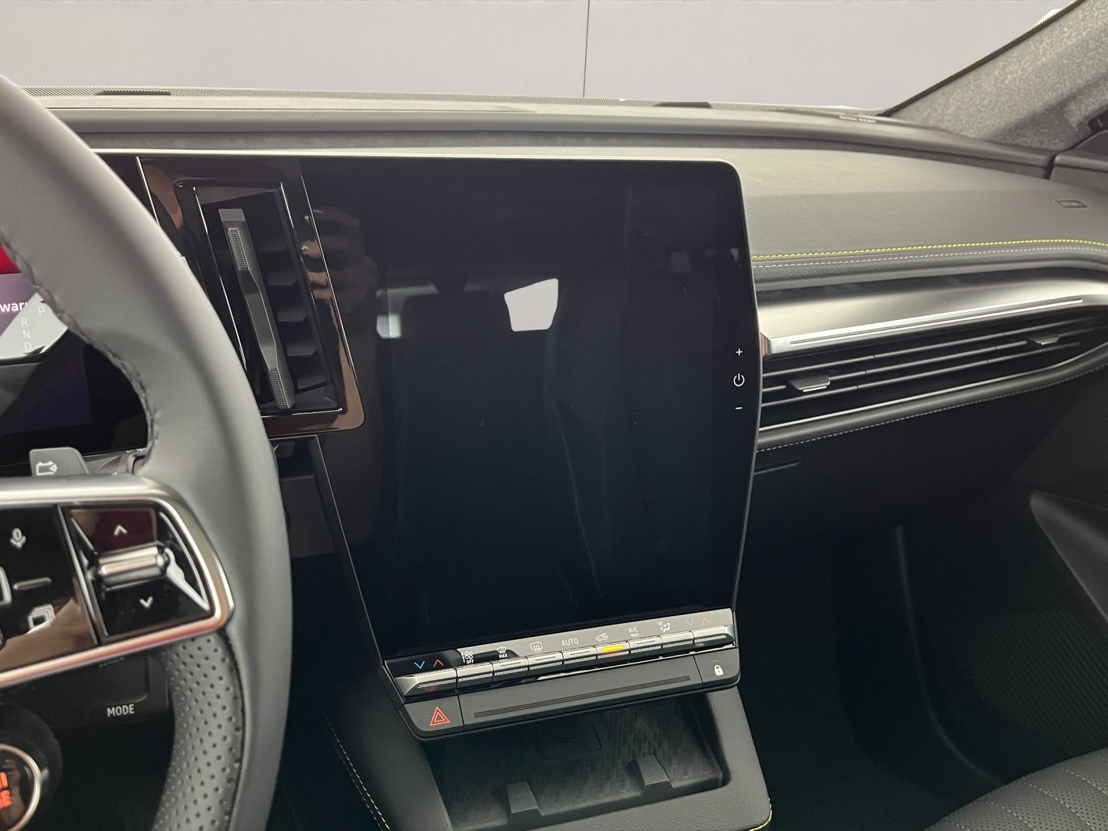 RENAULT Scénic E-Tech iconic-image-11