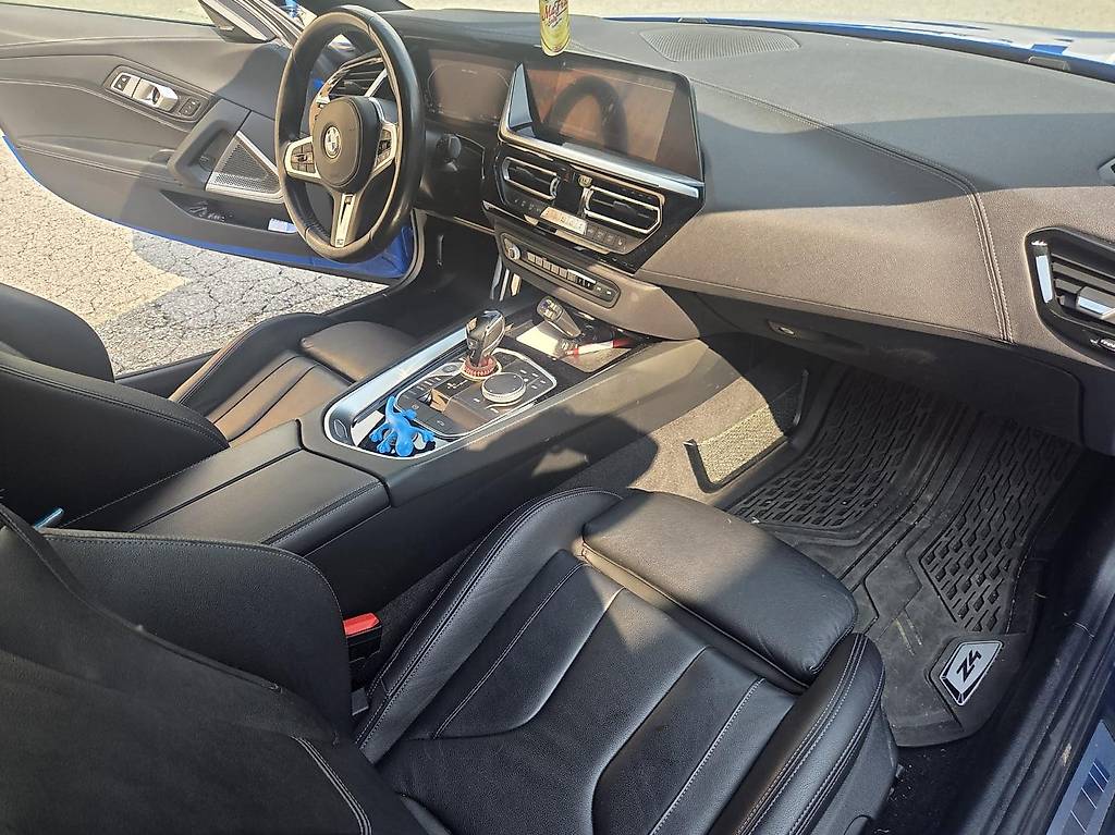 BMW Z4-image-3