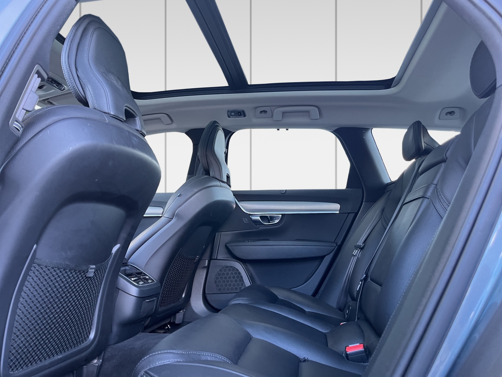 VOLVO V90 Cross Country T6 AWD Geartronic-image-7