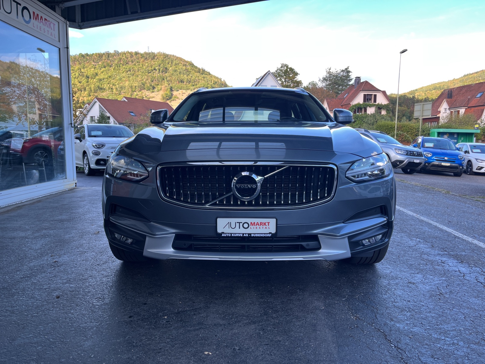 VOLVO V90 Cross Country T6 AWD Geartronic-image-5