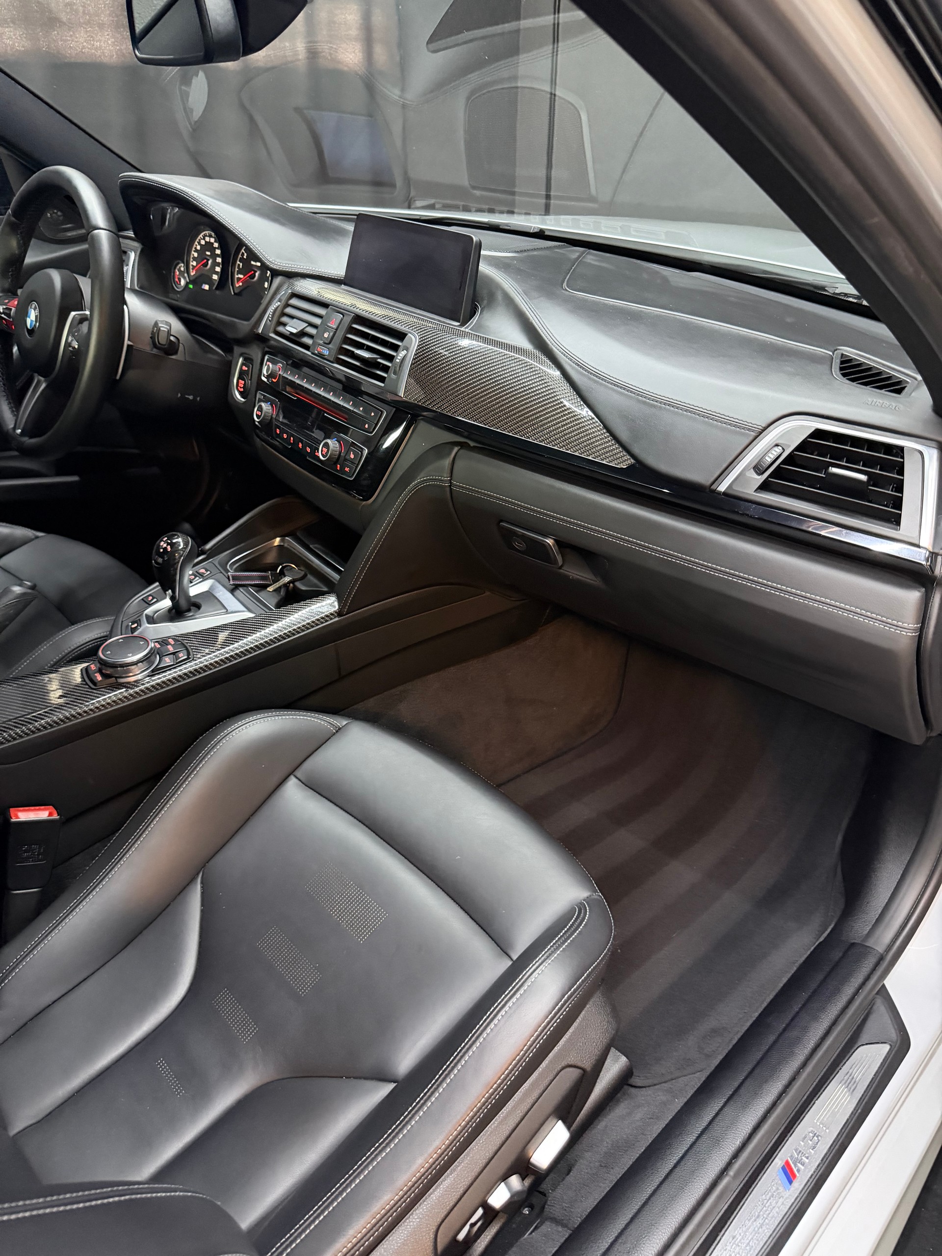 BMW M3 Drivelogic-image-13