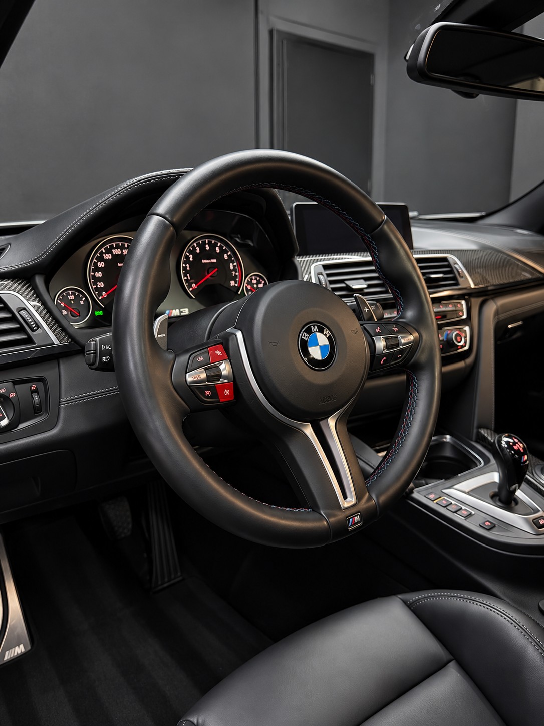 BMW M3 Drivelogic-image-21
