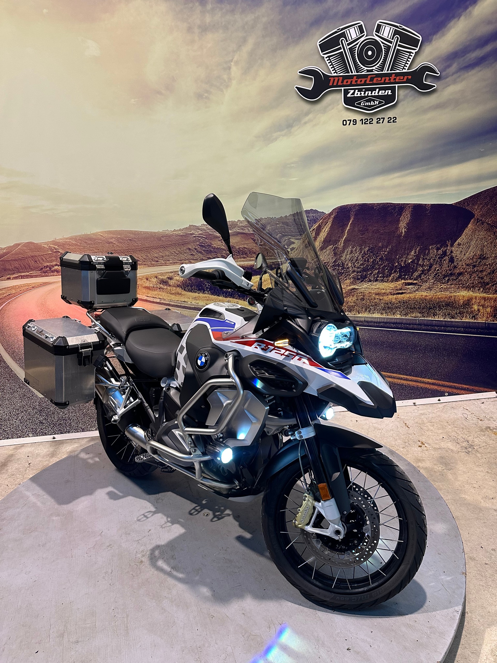 BMW R 1250 GS Adventure-showroom-element-1