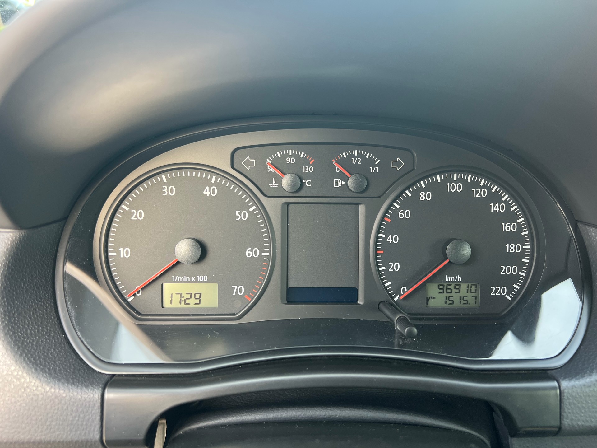 VW 1.6 16V Young&Fresh-image-4