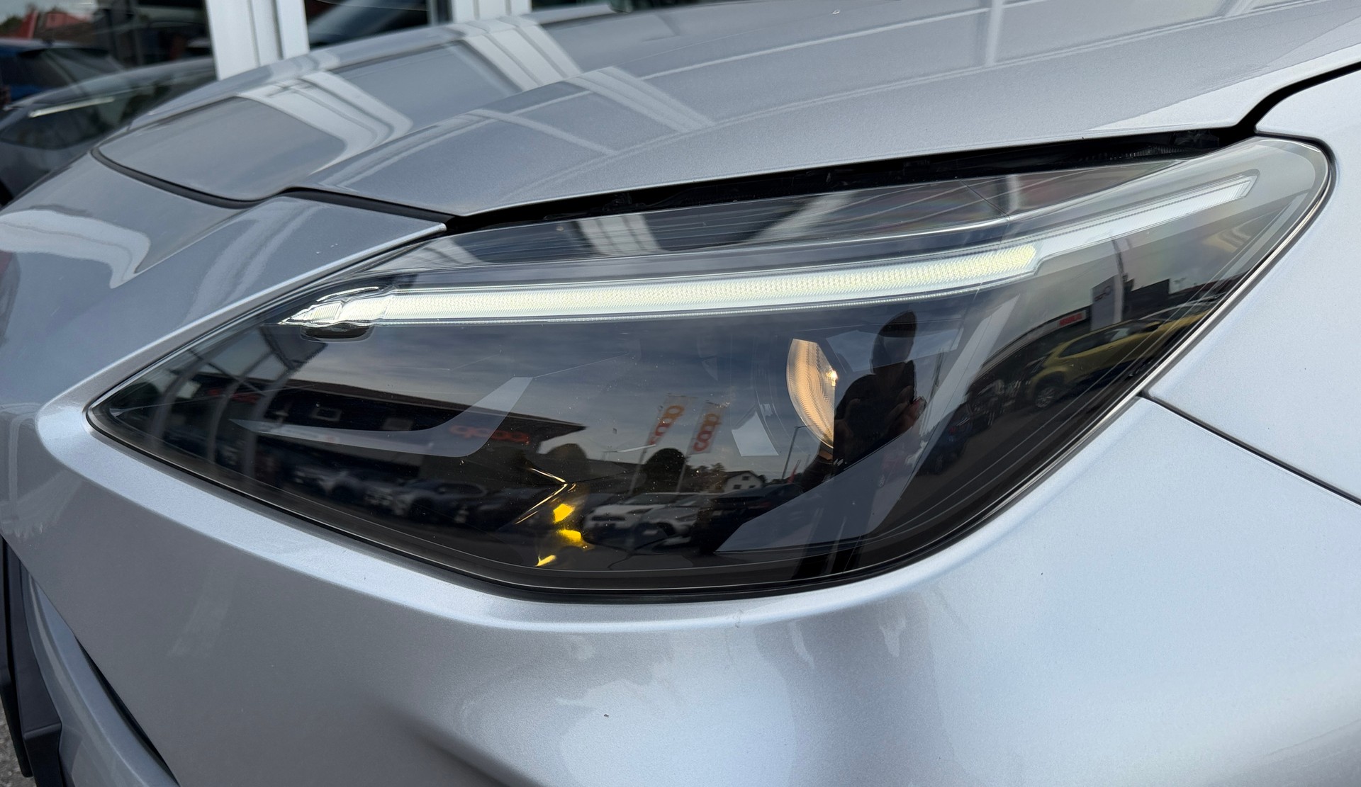 TOYOTA Yaris Cross 1.5 Comfort e-CVT-image-2