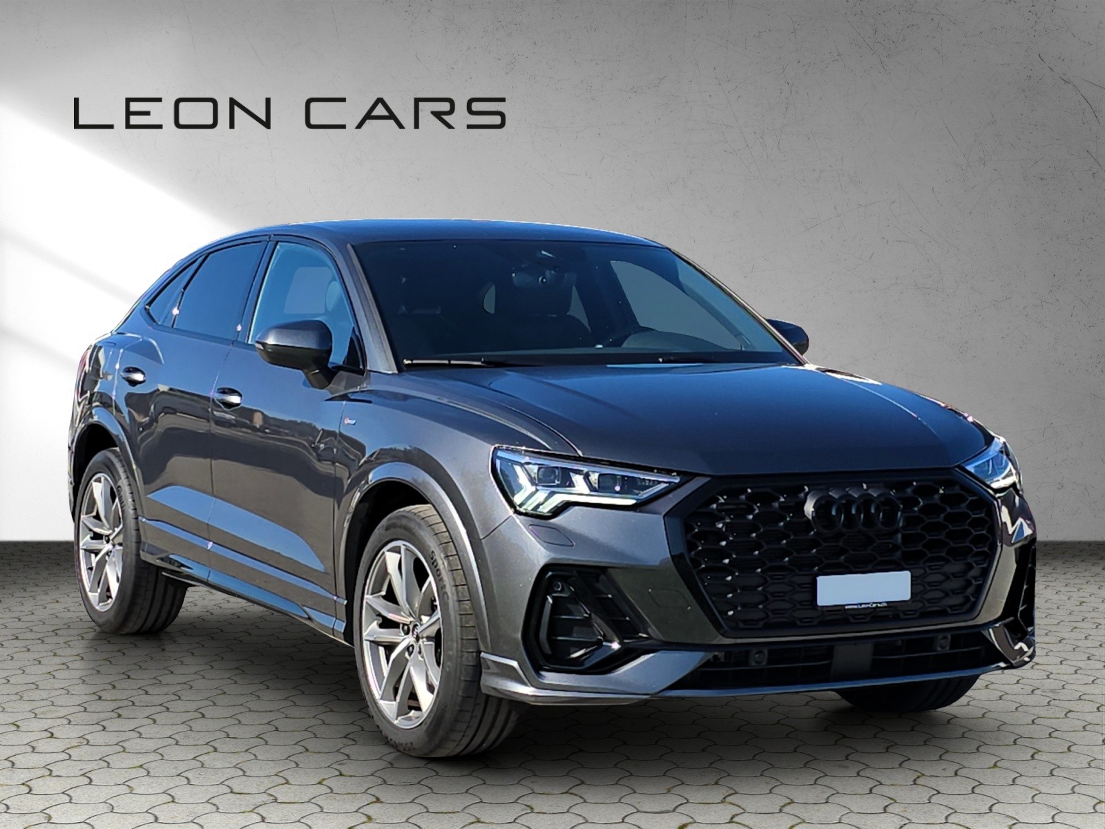 AUDI Q3 Sportback 35 TFSI S line S-tronic-image-2