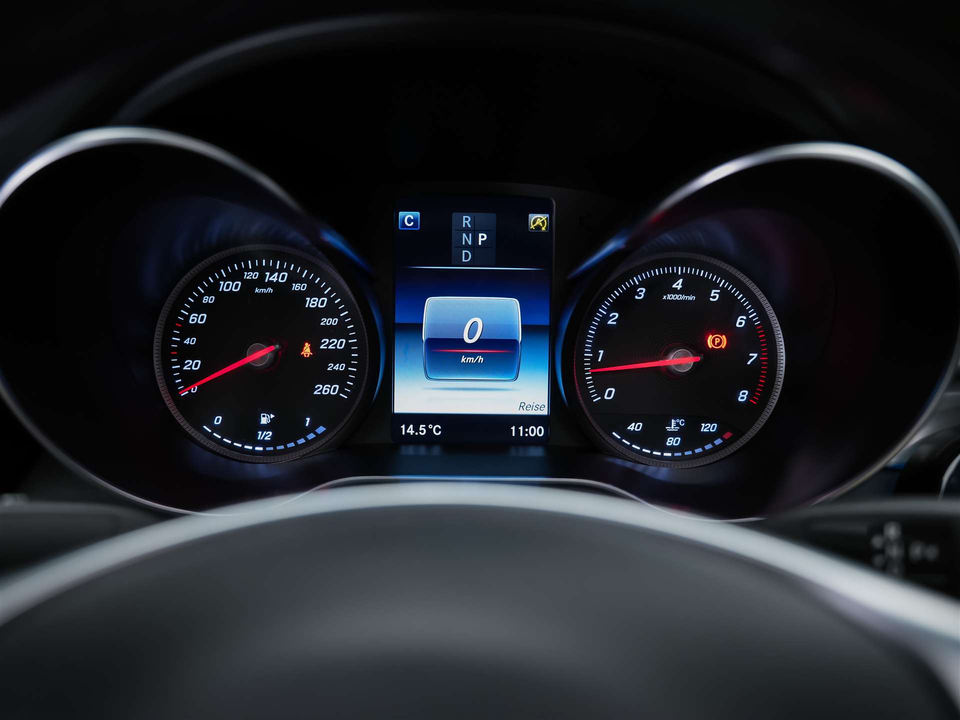 MERCEDES-BENZ GLC Coupé 250 AMG Line 4Matic 9G-Tronic *CH-Fahrzeug*Panorama*360° Kamera*Memory*-image-30
