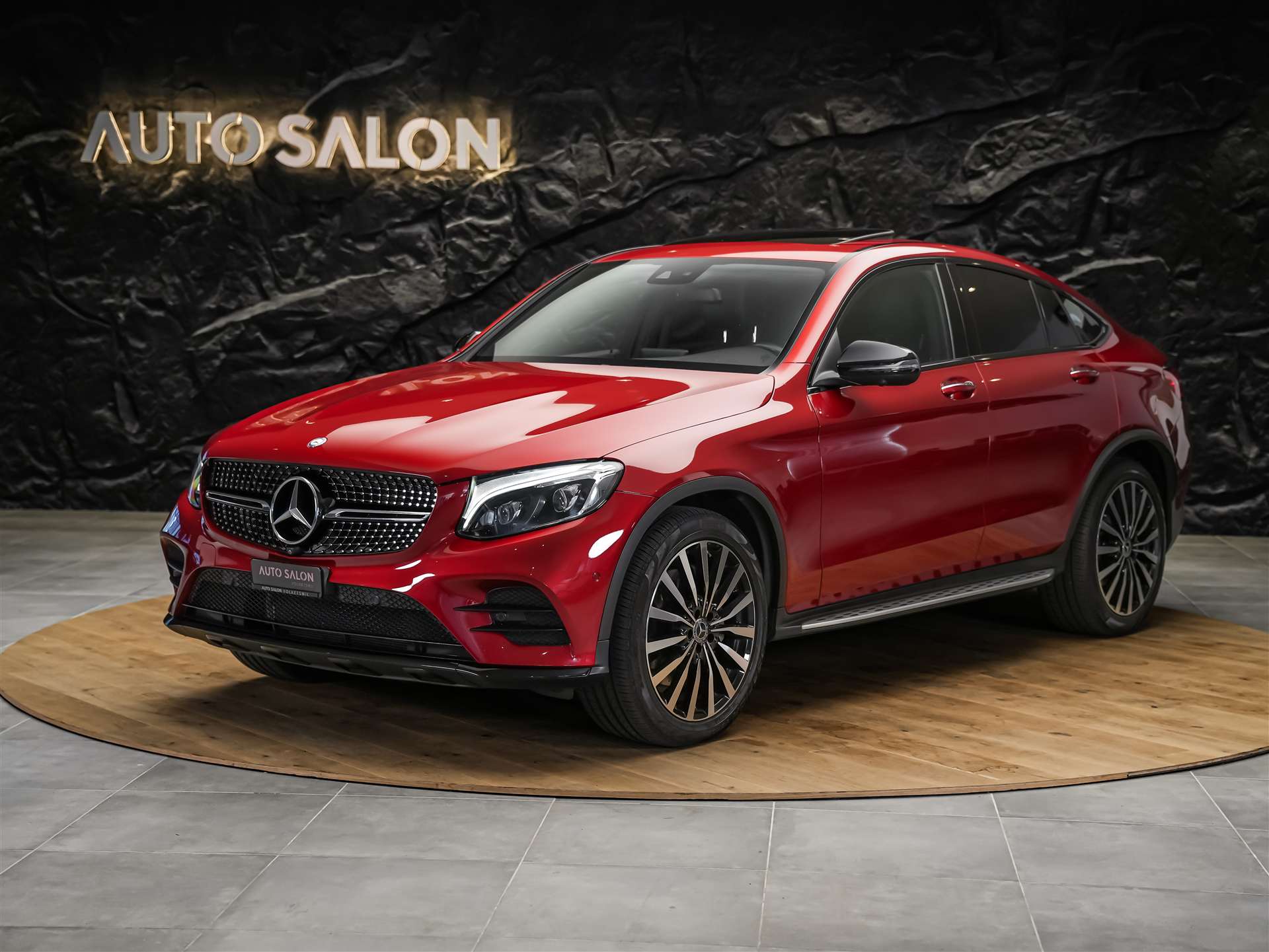MERCEDES-BENZ GLC Coupé 250 AMG Line 4Matic 9G-Tronic *CH-Fahrzeug*Panorama*360° Kamera*Memory*-image-1
