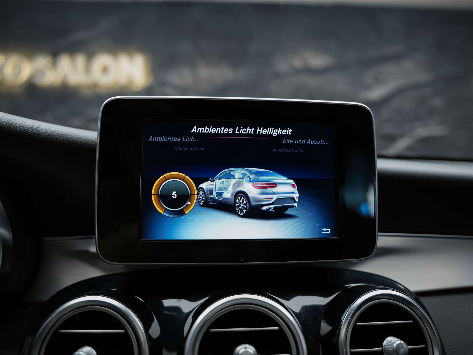 MERCEDES-BENZ GLC Coupé 250 AMG Line 4Matic 9G-Tronic *CH-Fahrzeug*Panorama*360° Kamera*Memory*-image-34