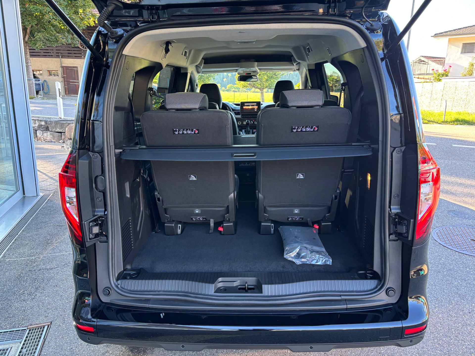 NISSAN Townstar Kombi L2 Tekna 7 Plätze-image-4