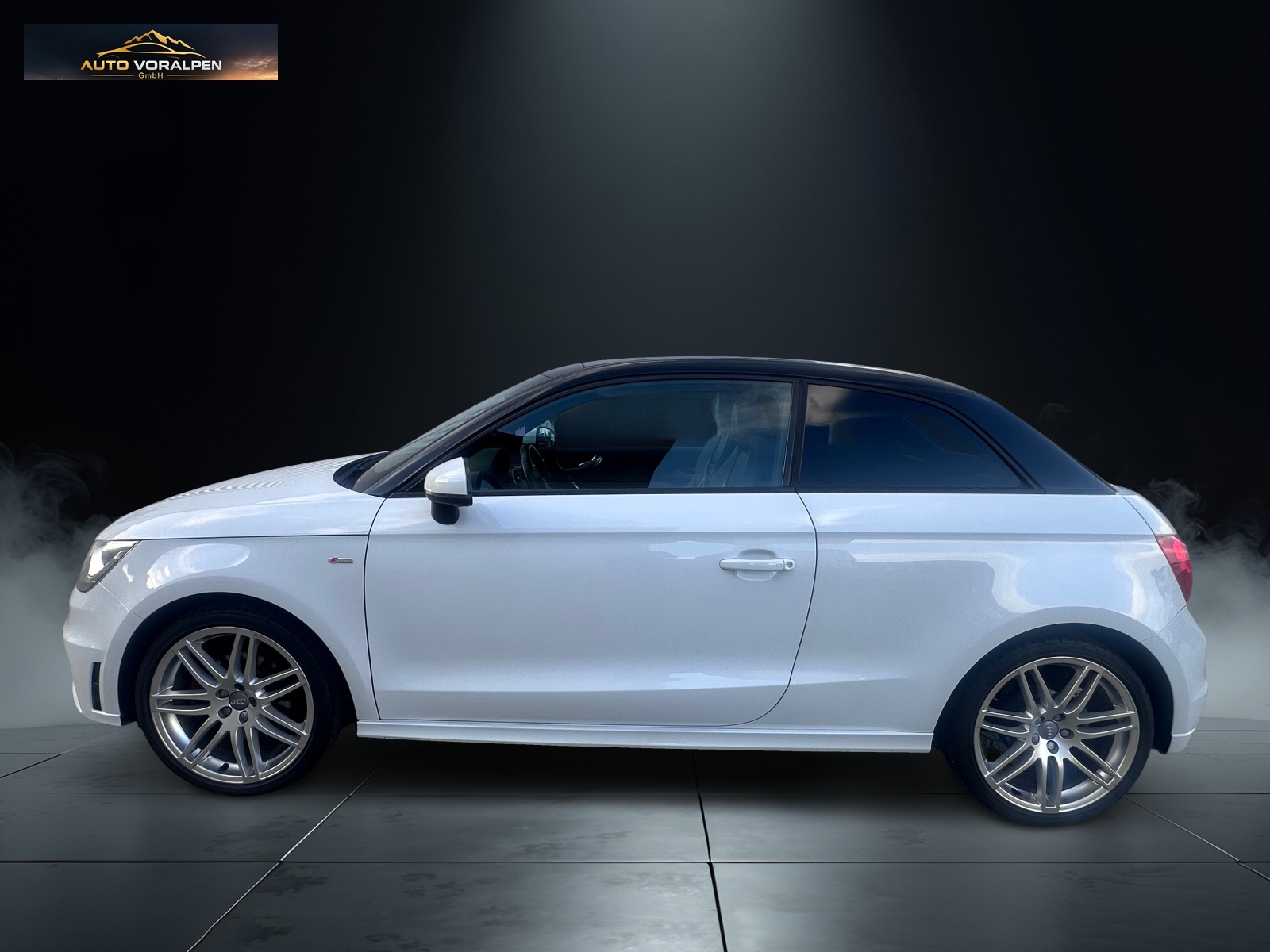 AUDI A1 Sport 1.4 TFSI Ambition S-tronic, S-Line Automat, Panoramadach, Ledersitze, ab MFK-showroom-element-3