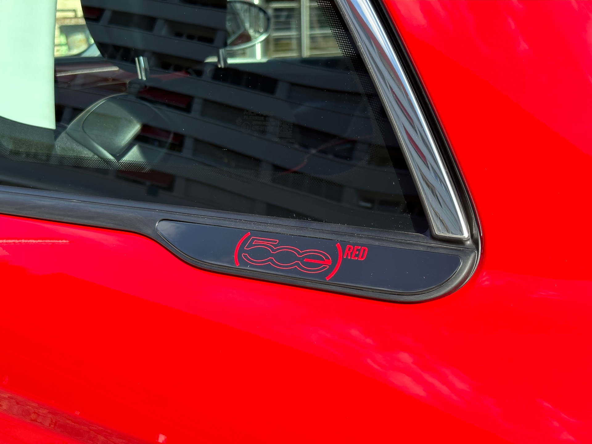 FIAT 500 C el 87 kW Red-image-5
