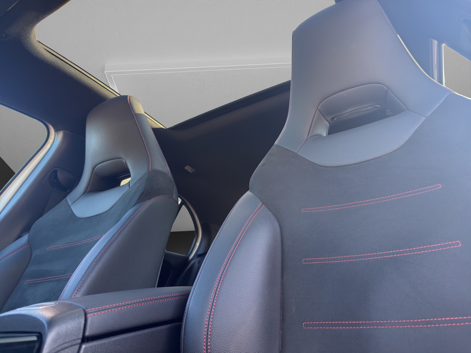 MERCEDES-BENZ A 200 AMG Line-image-13