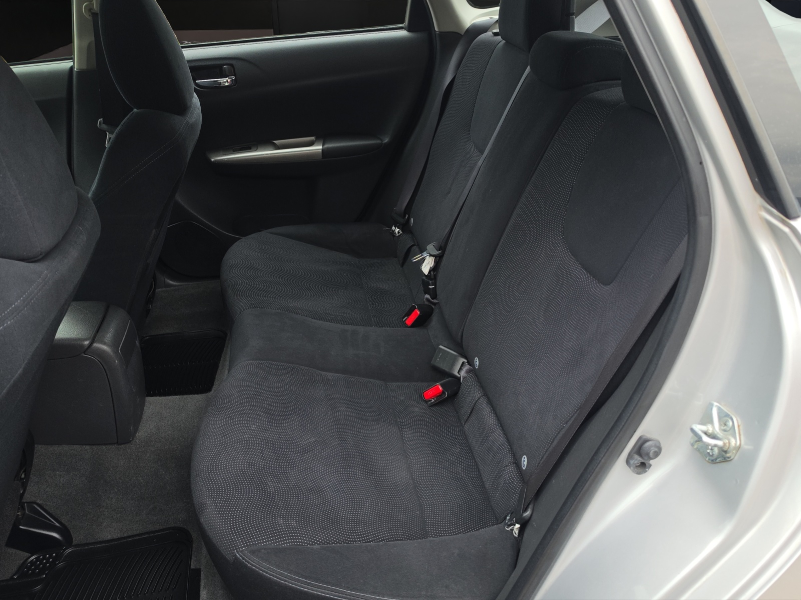 SUBARU Impreza 1.5R Swiss-image-8