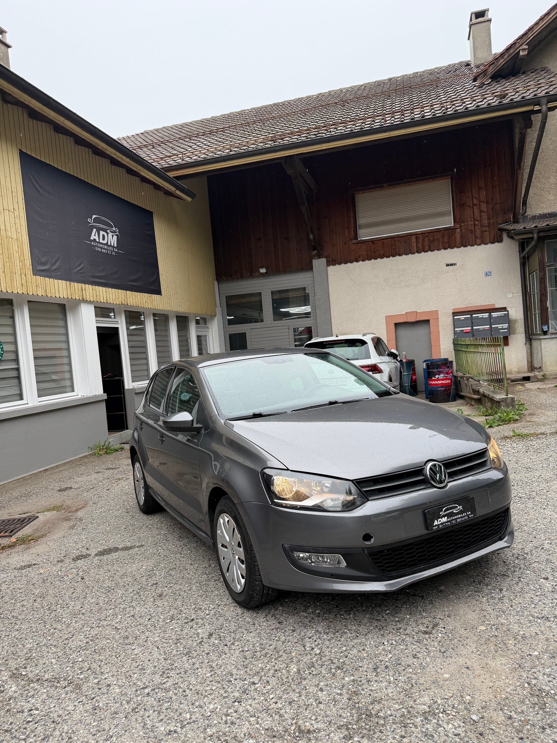 VW Polo 1.2 12V Comfortline-image-2