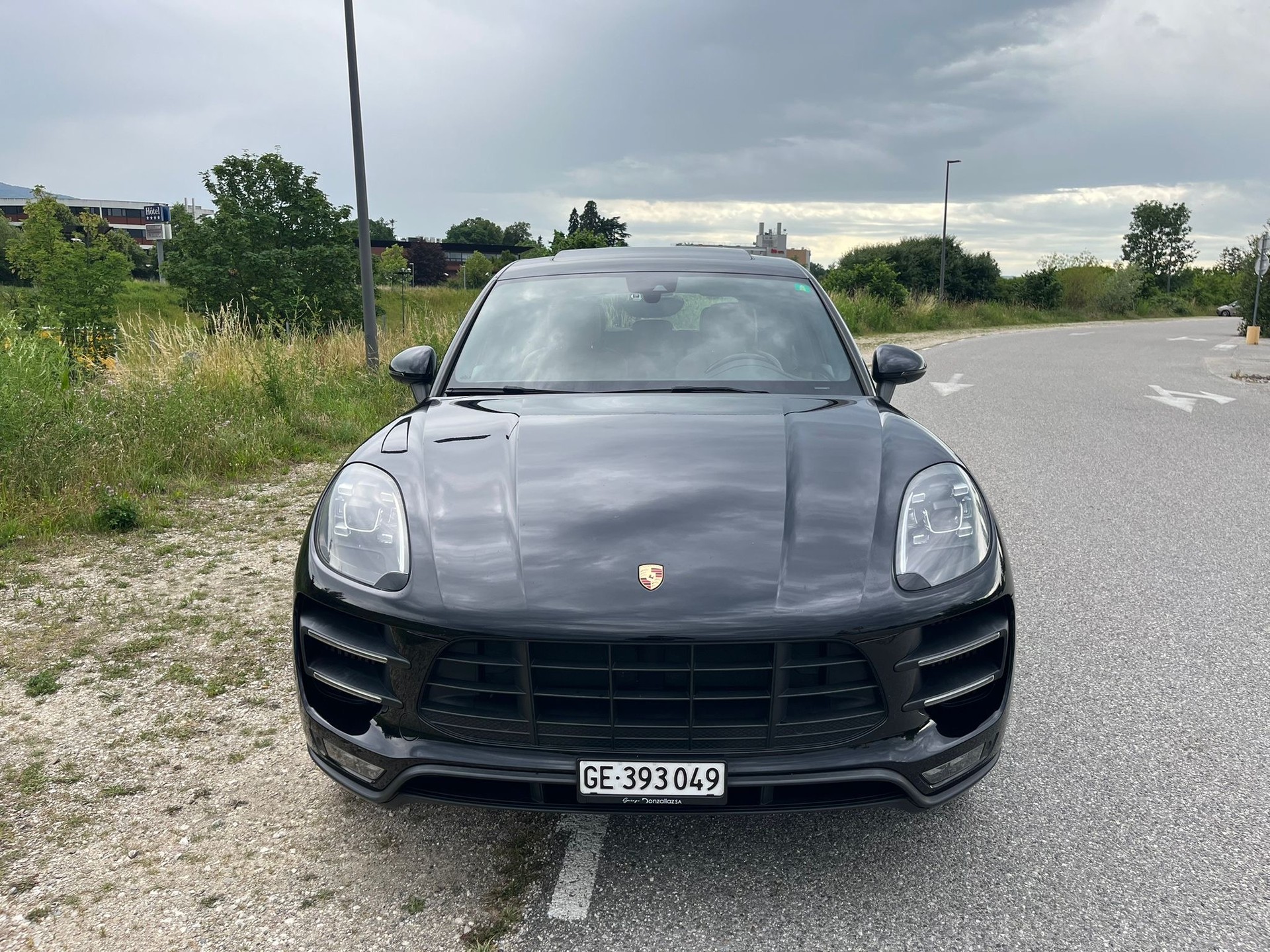PORSCHE 3.6 V6 Turbo-image-1