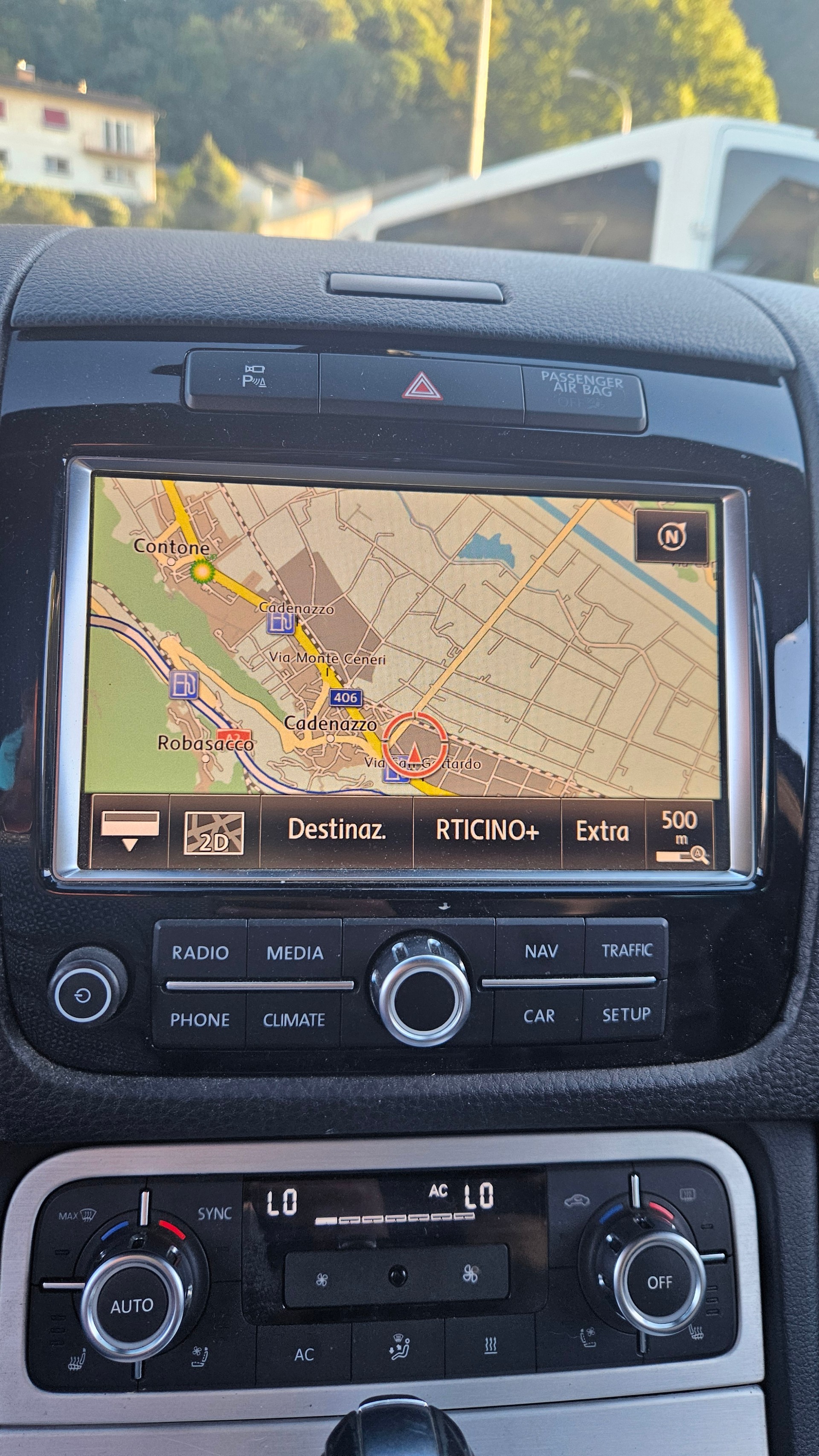 VW Touareg 4.2 TDI Tiptronic-image-9