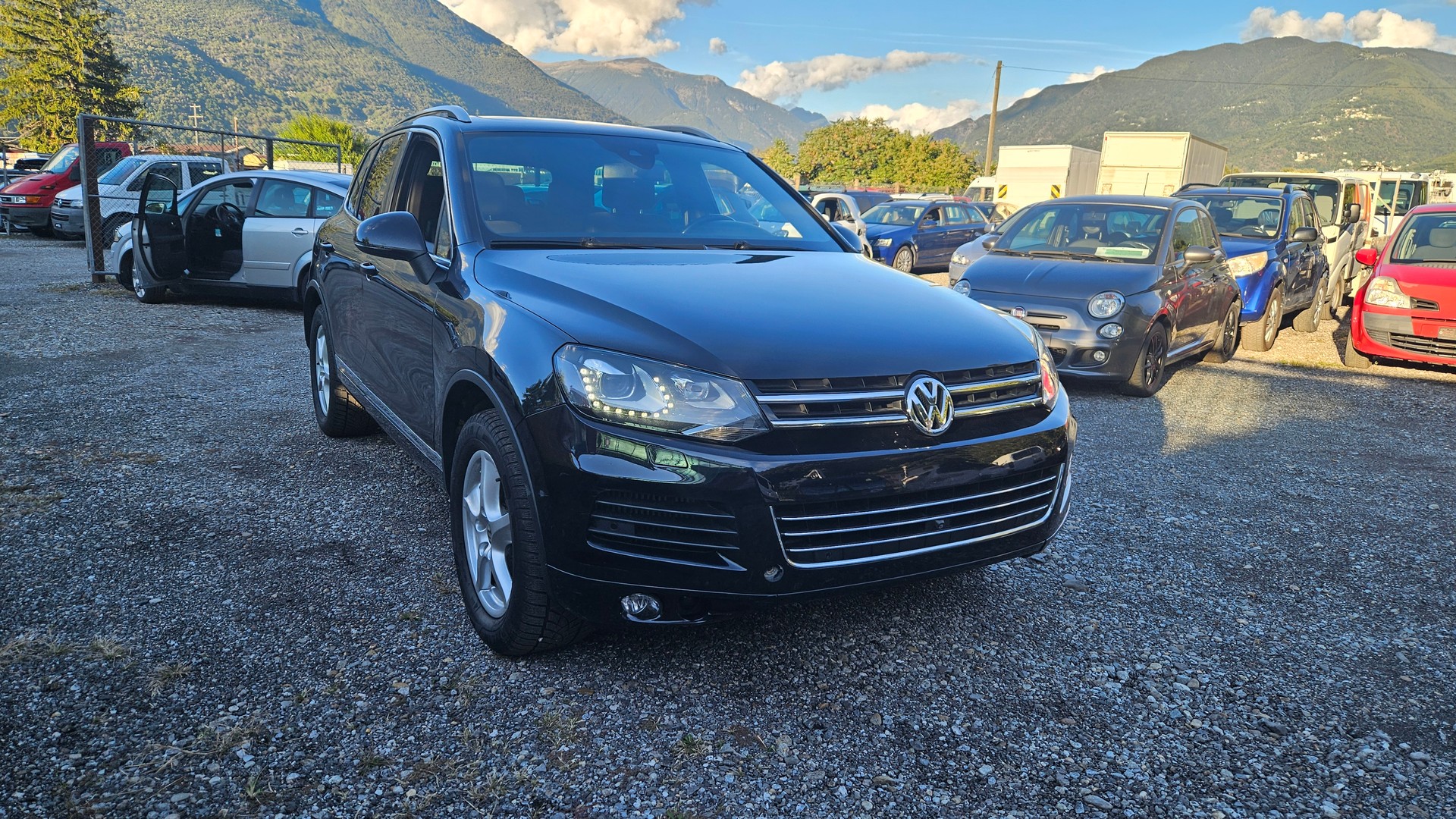 VW Touareg 4.2 TDI Tiptronic-image-1