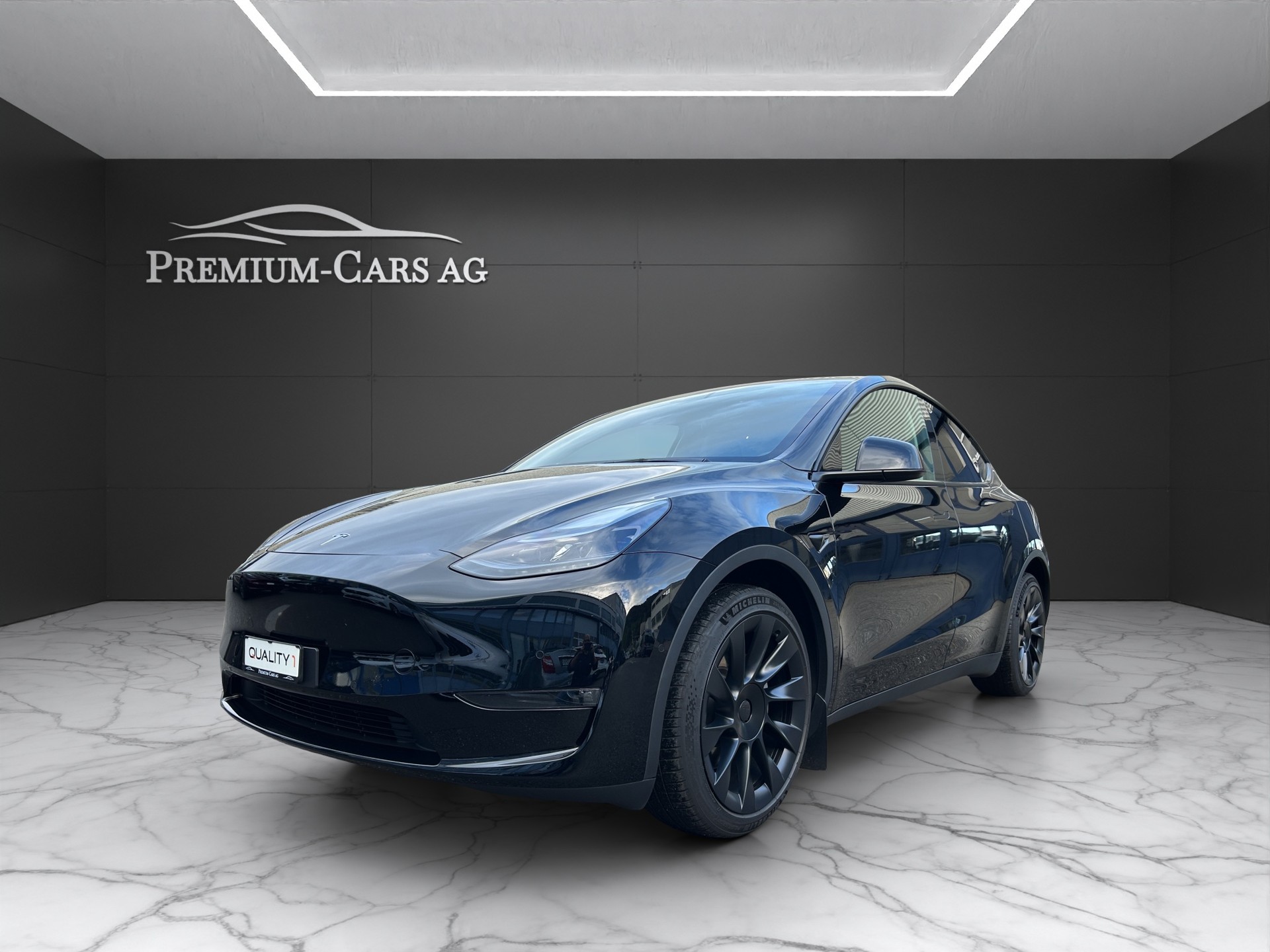 TESLA Model Y Long Range Dual Motor AWD / Model 2023-image-1