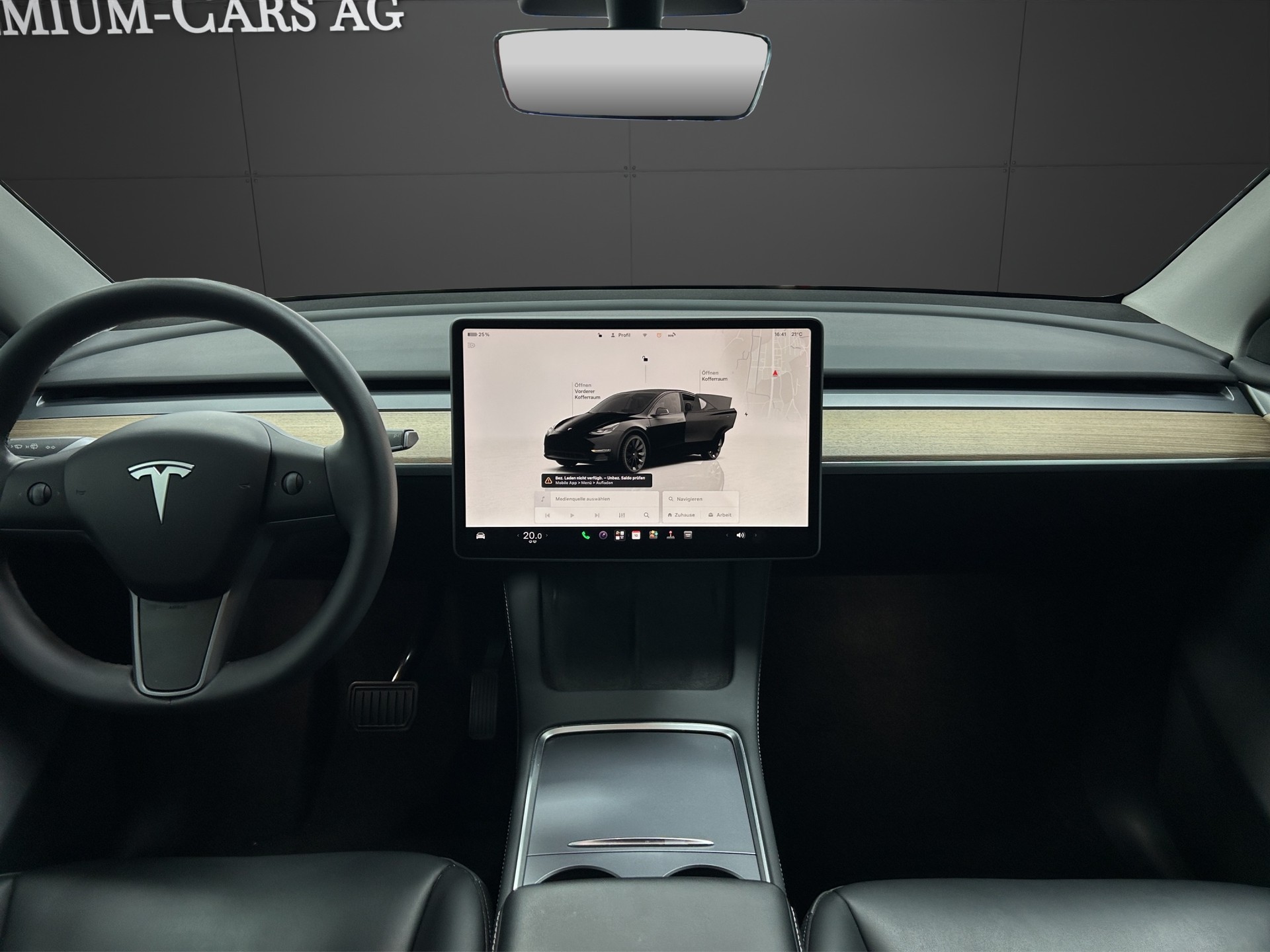 TESLA Model Y Long Range Dual Motor AWD / Model 2023-image-7