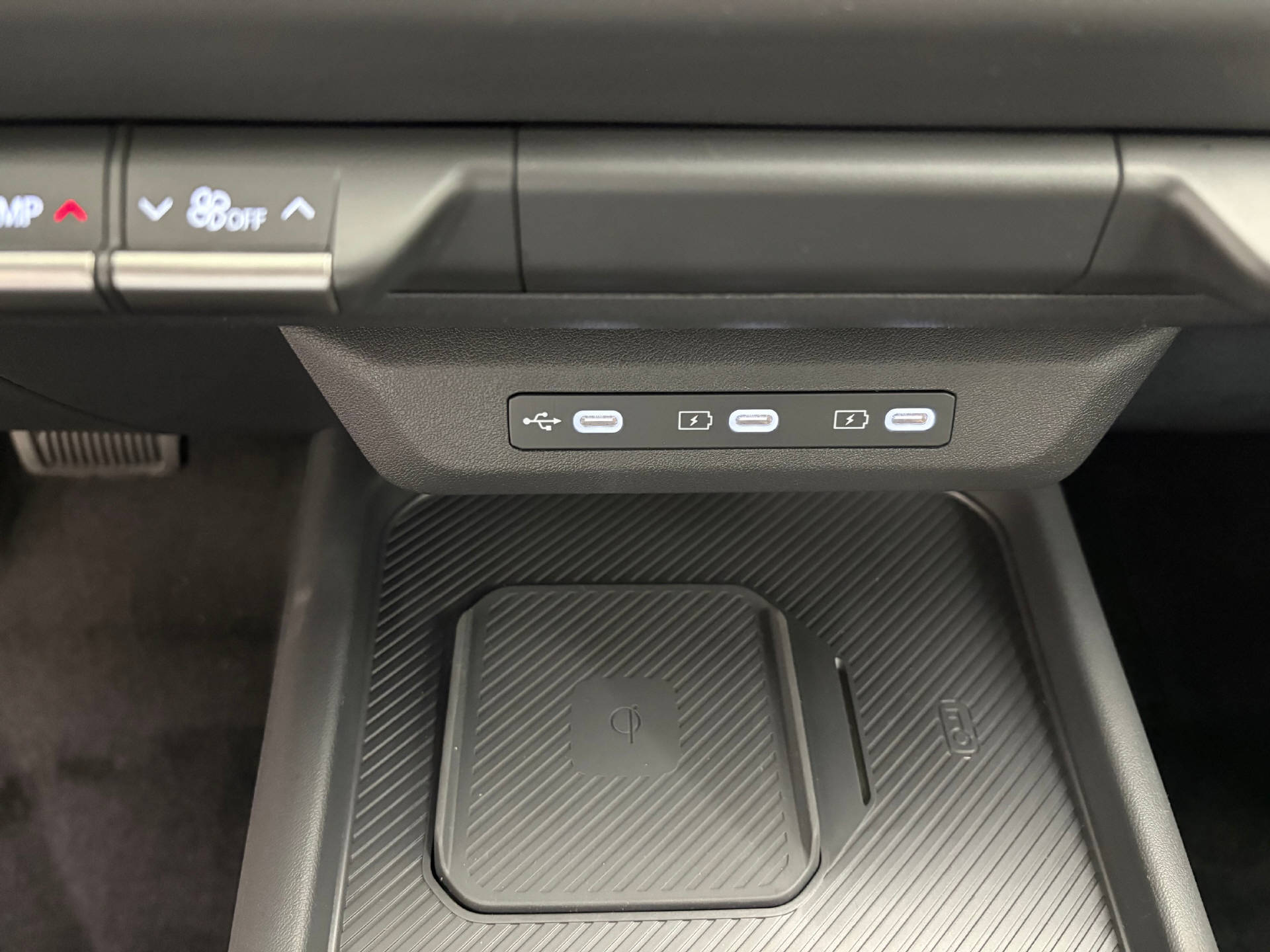 KIA Seltos 1.6 T-GDi Style-image-11